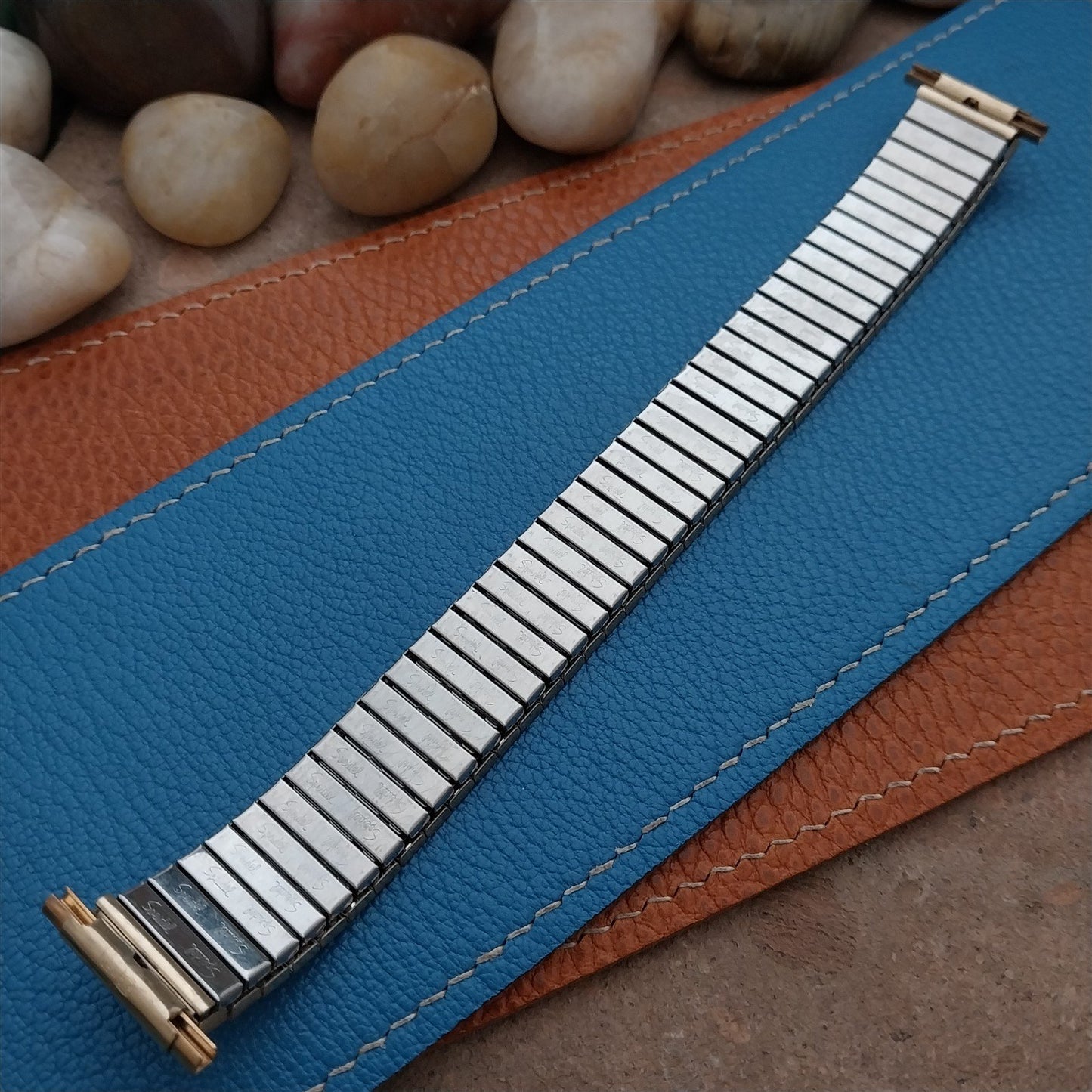 20mm 18mm Speidel Radial Yellow Gold-Tone Wide nos Long 1970s Vintage Watch Band