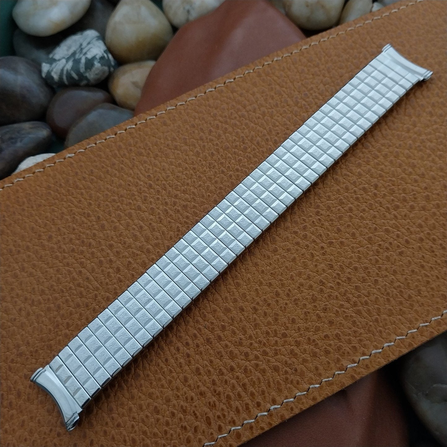 19mm 18mm Stainless Steel Long Kreisler DuraFlex Unused 1960s Vintage Watch Band