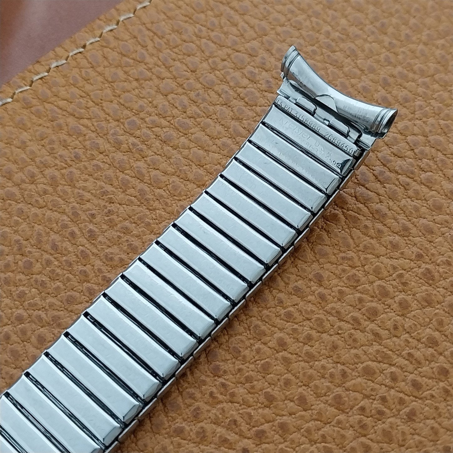 19mm 18mm 1960s Kreisler Stainless Steel DuraFlex Unused Vintage Watch Band