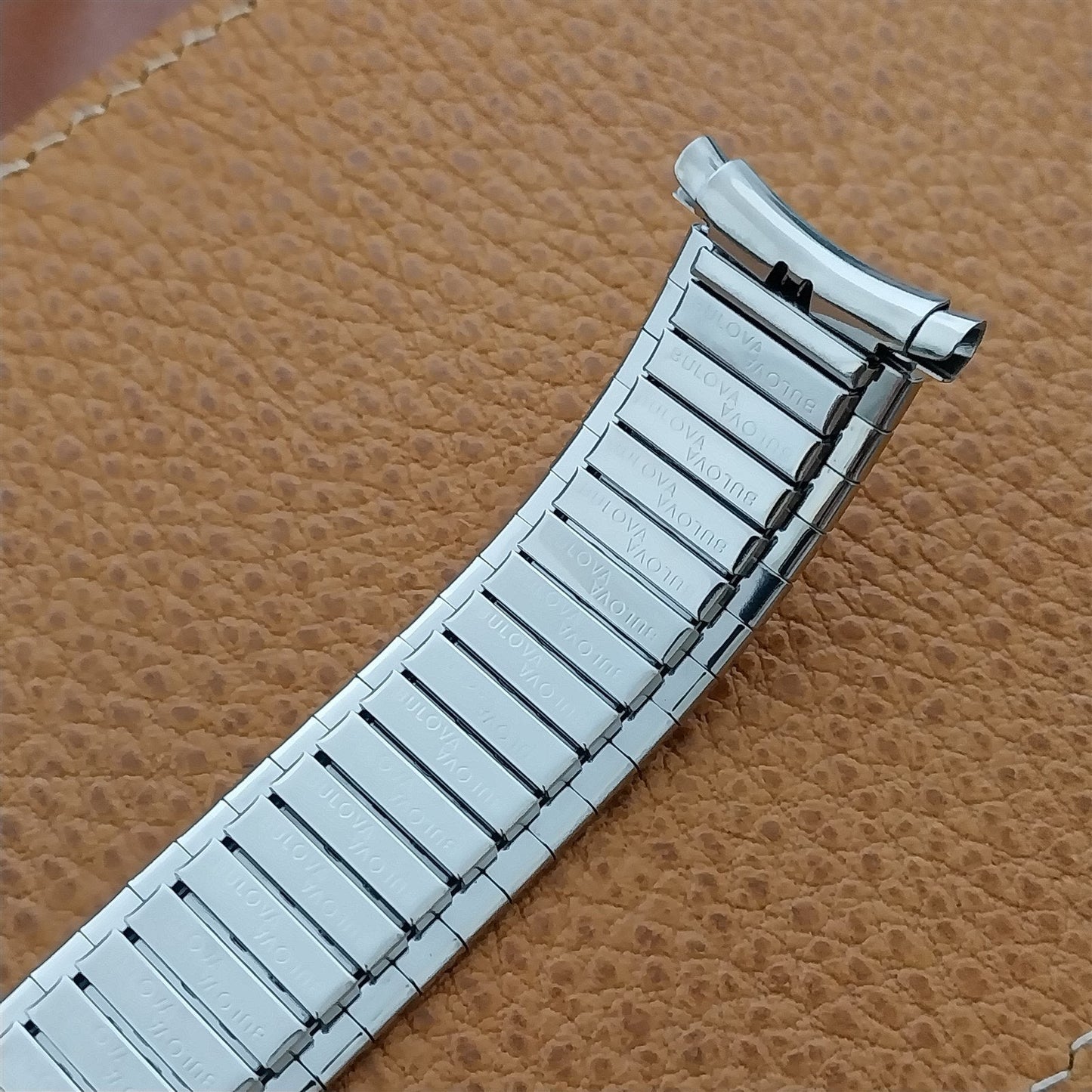 18mm 19mm 20mm Bulova Stainless Steel Expansion Unused 1970s Vintage Watch Band