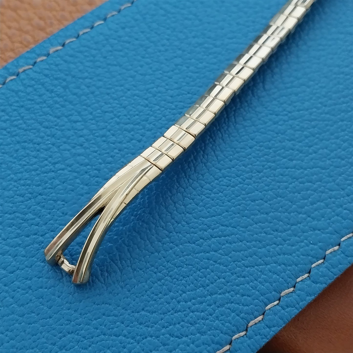 1950s Ladies Speidel 10k Yellow Gold-Filled Single-Lug Unused Vintage Watch Band