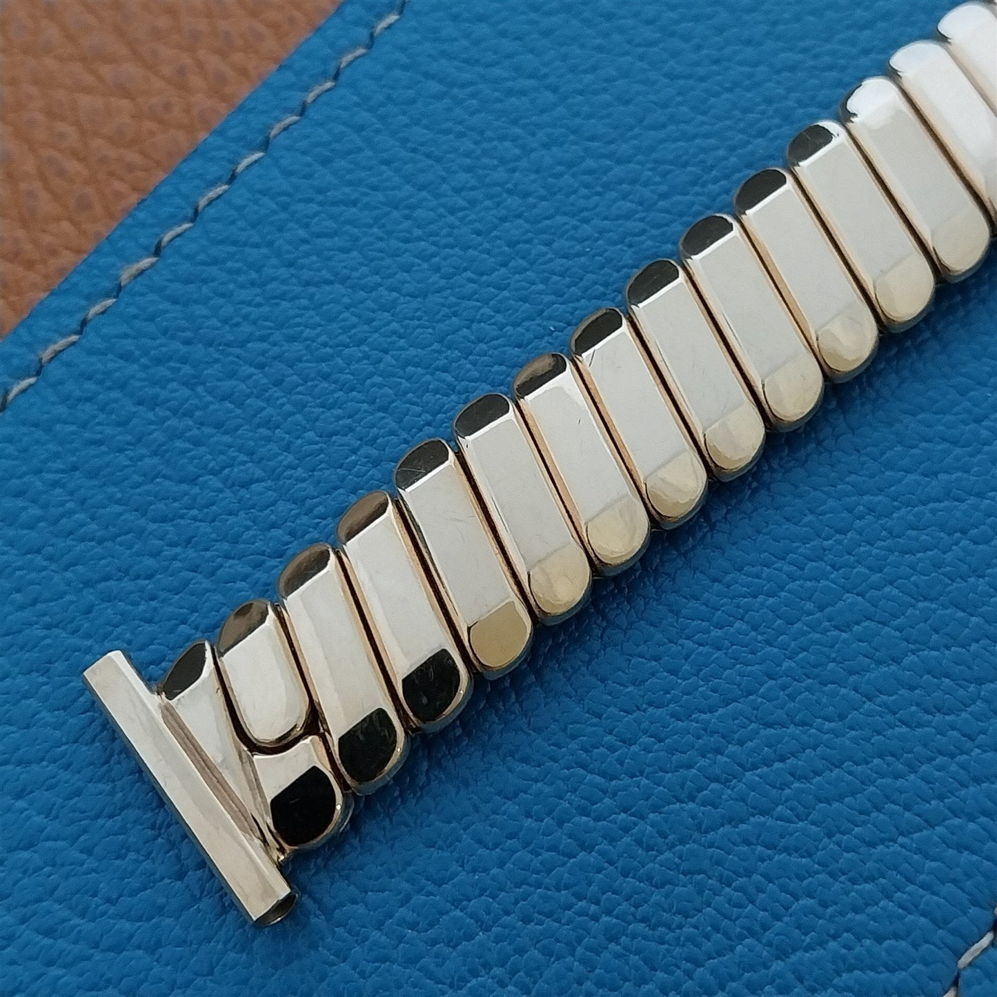 Kreisler Short Yellow Gold-Filled nos 1950s Unused Vintage Watch Band