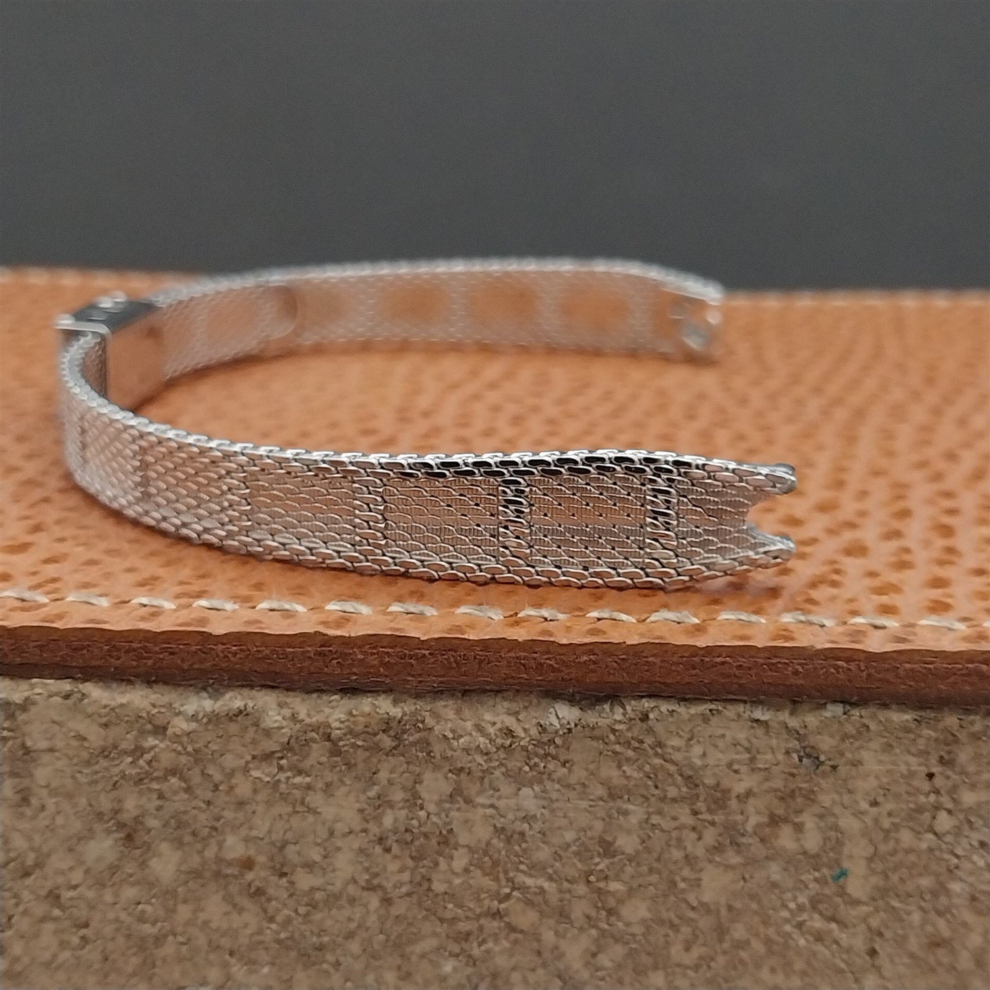 1970s Bulova White Gold rgp Mesh Unused Ladies Vintage Cocktail Watch Band