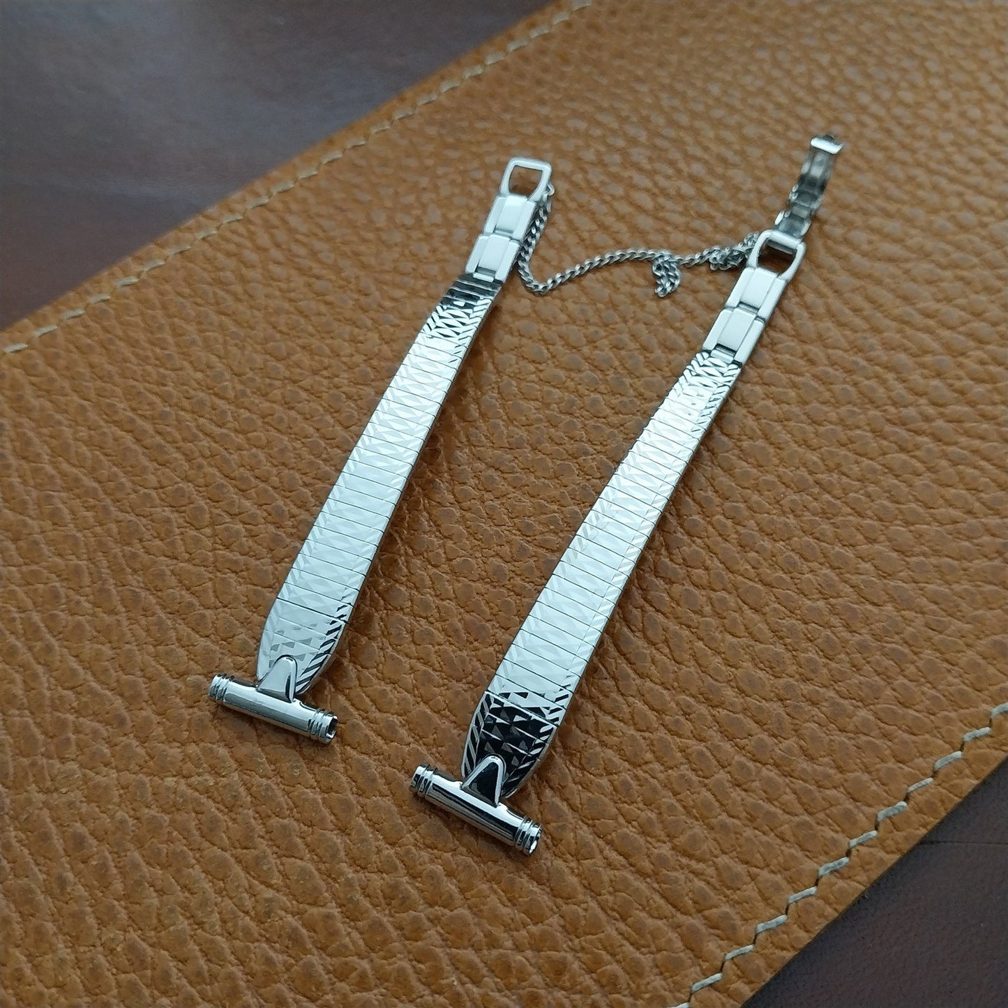 1/2" Bulova Rhodium Plate Stainless Steel Ladies 70s Vintage Cocktail Watch Band