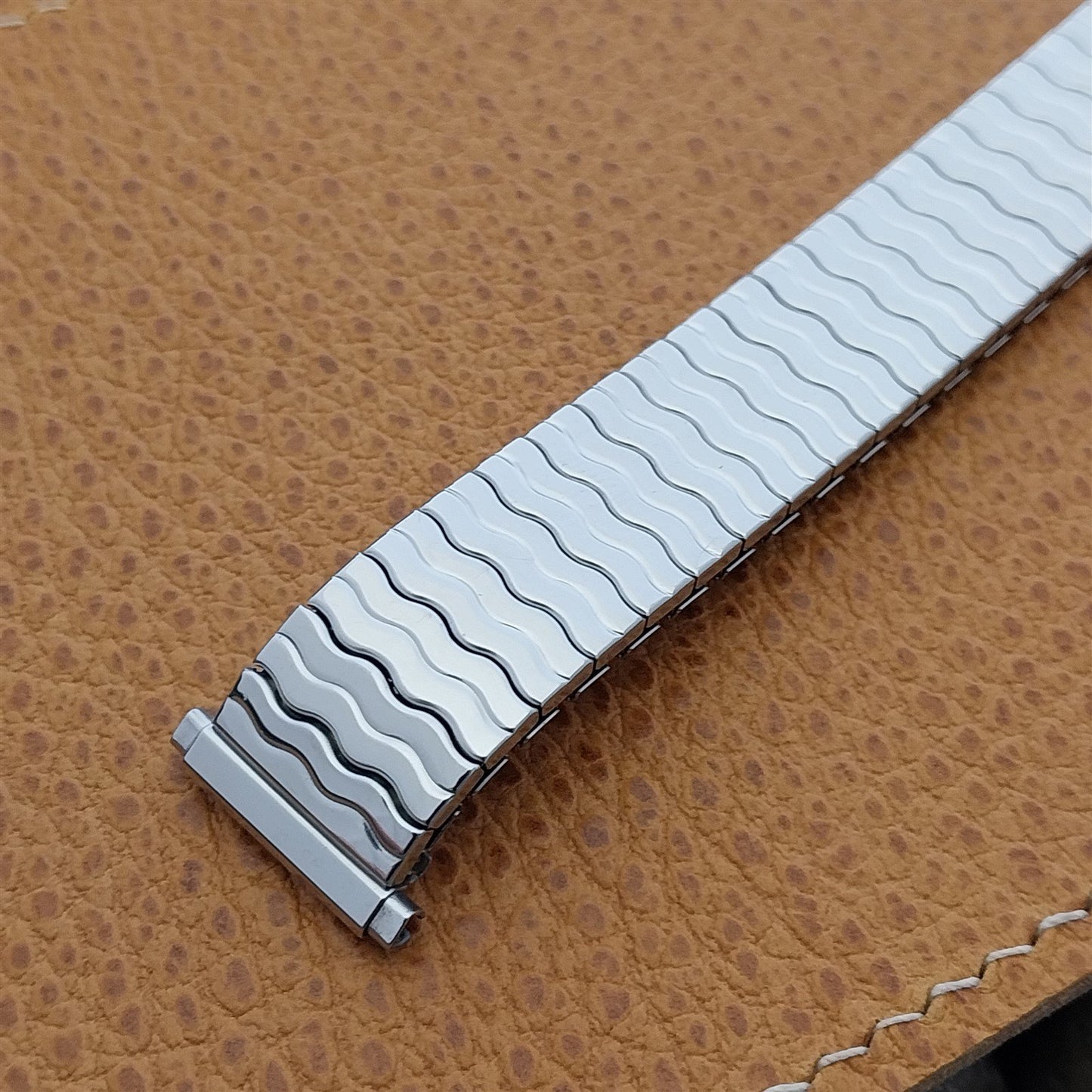 19mm 18mm Stainless Steel 1970s USA Speidel Riptide Unused Vintage Watch Band