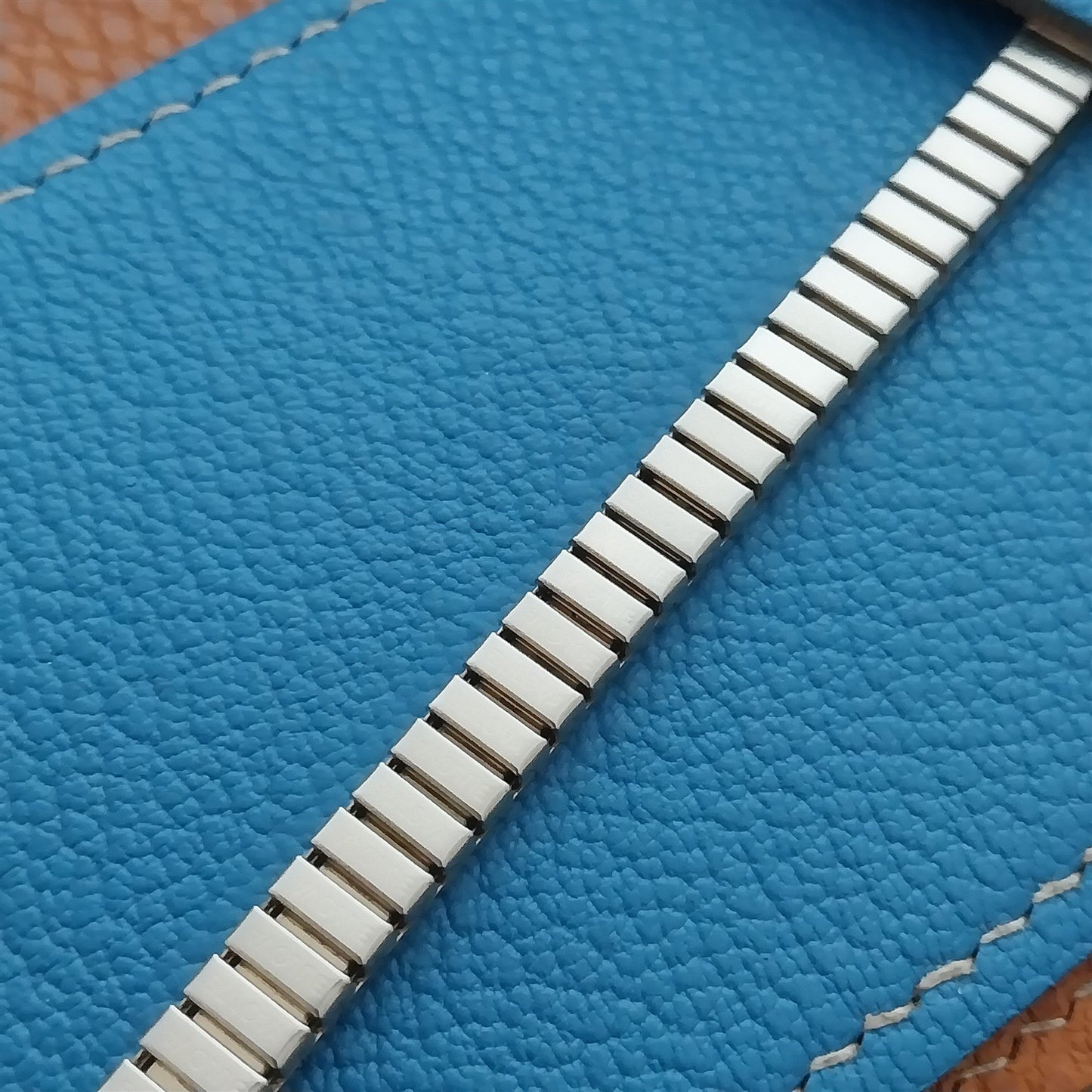 Ladies 10k Gold-RGP Bulova Single-Lug Expansion 1970s Unused Vintage Watch Band