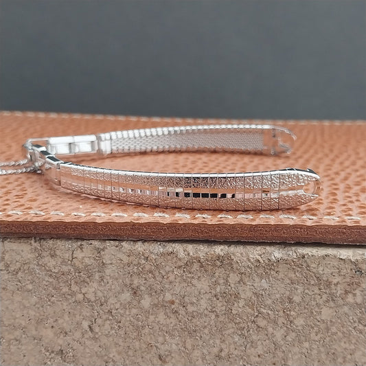 1970s Vintage Bulova Rhodium Plated Unused Ladies Cocktail Watch Band