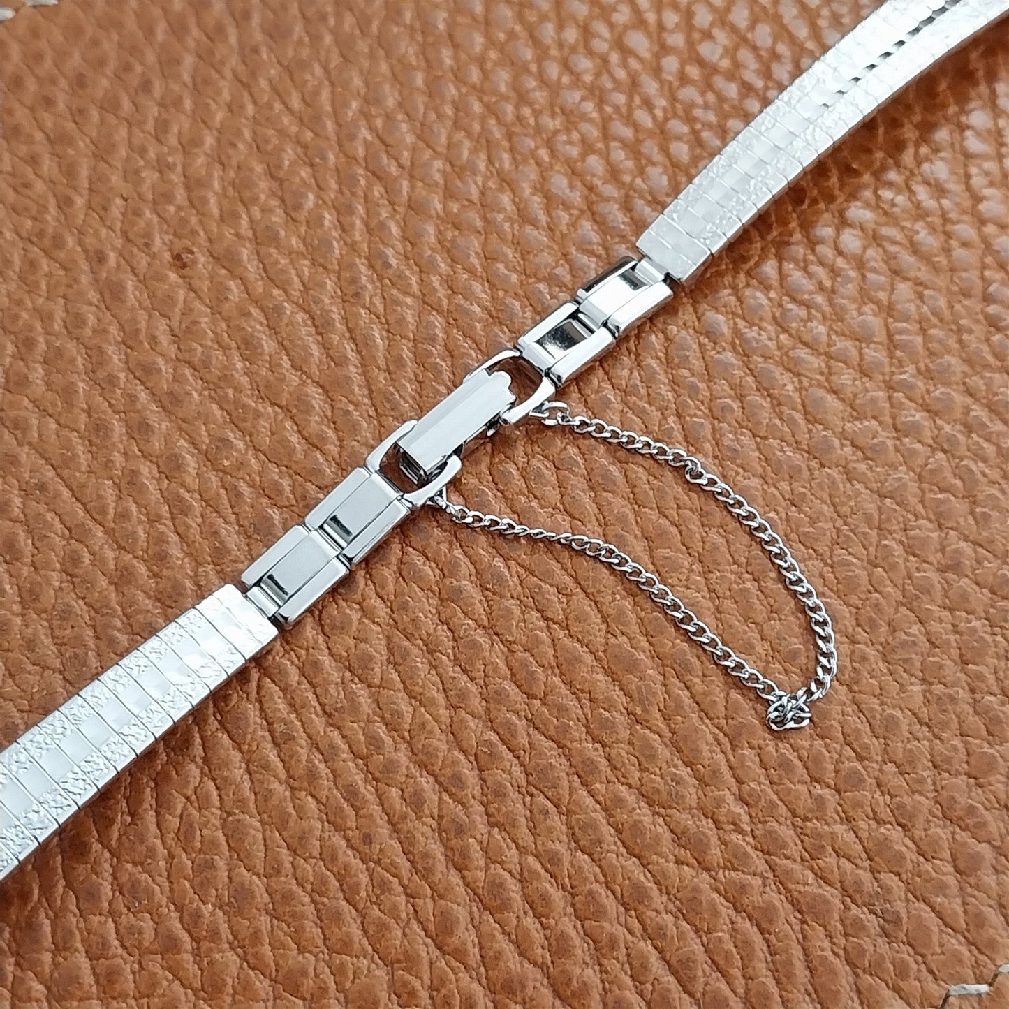 1970s Vintage Bulova Rhodium Plated Unused Ladies Cocktail Watch Band