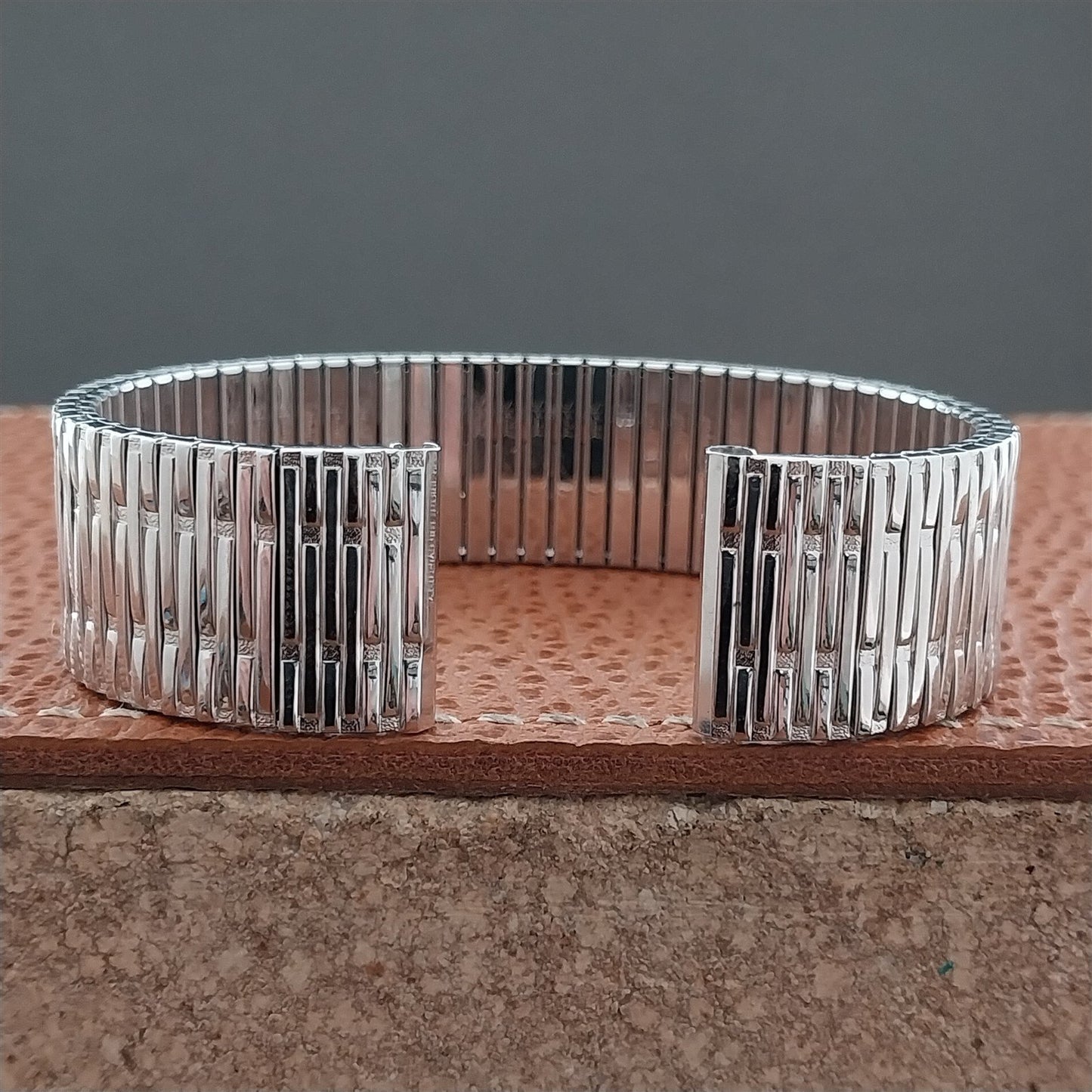 Vintage 17.2mm White Gold-Filled Speidel Thinline Unused Classic Watch Band