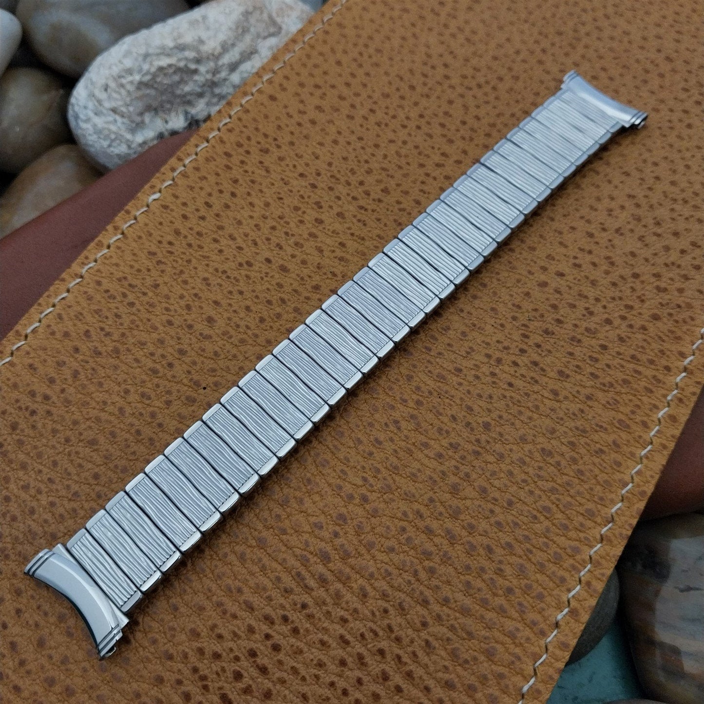 19mm 18mm Stainless Steel Kreisler Classic Stretch Unused nos Vintage Watch Band