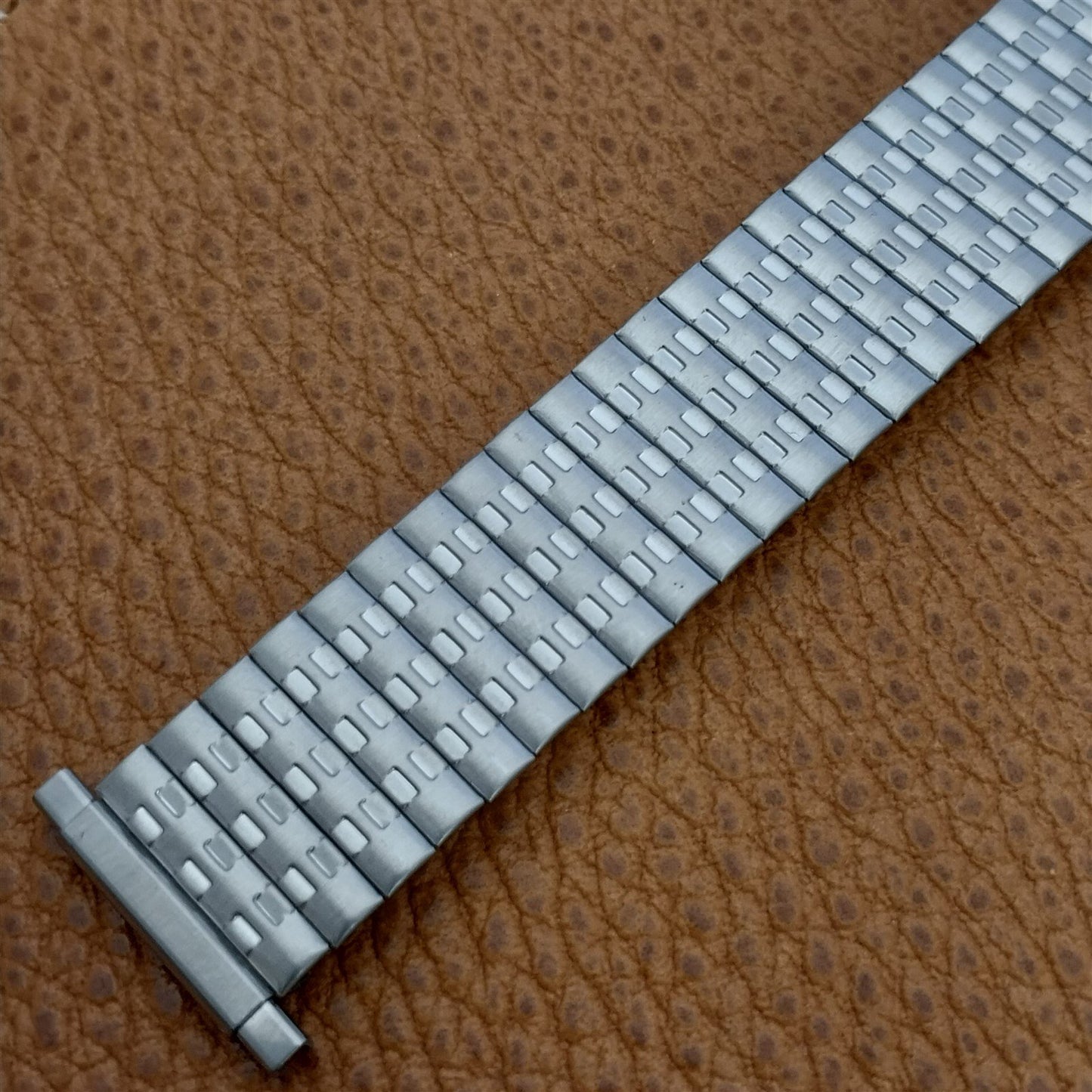 19mm 18mm Speidel Radial Stainless Steel Wide 1970s nos Long Vintage Watch Band