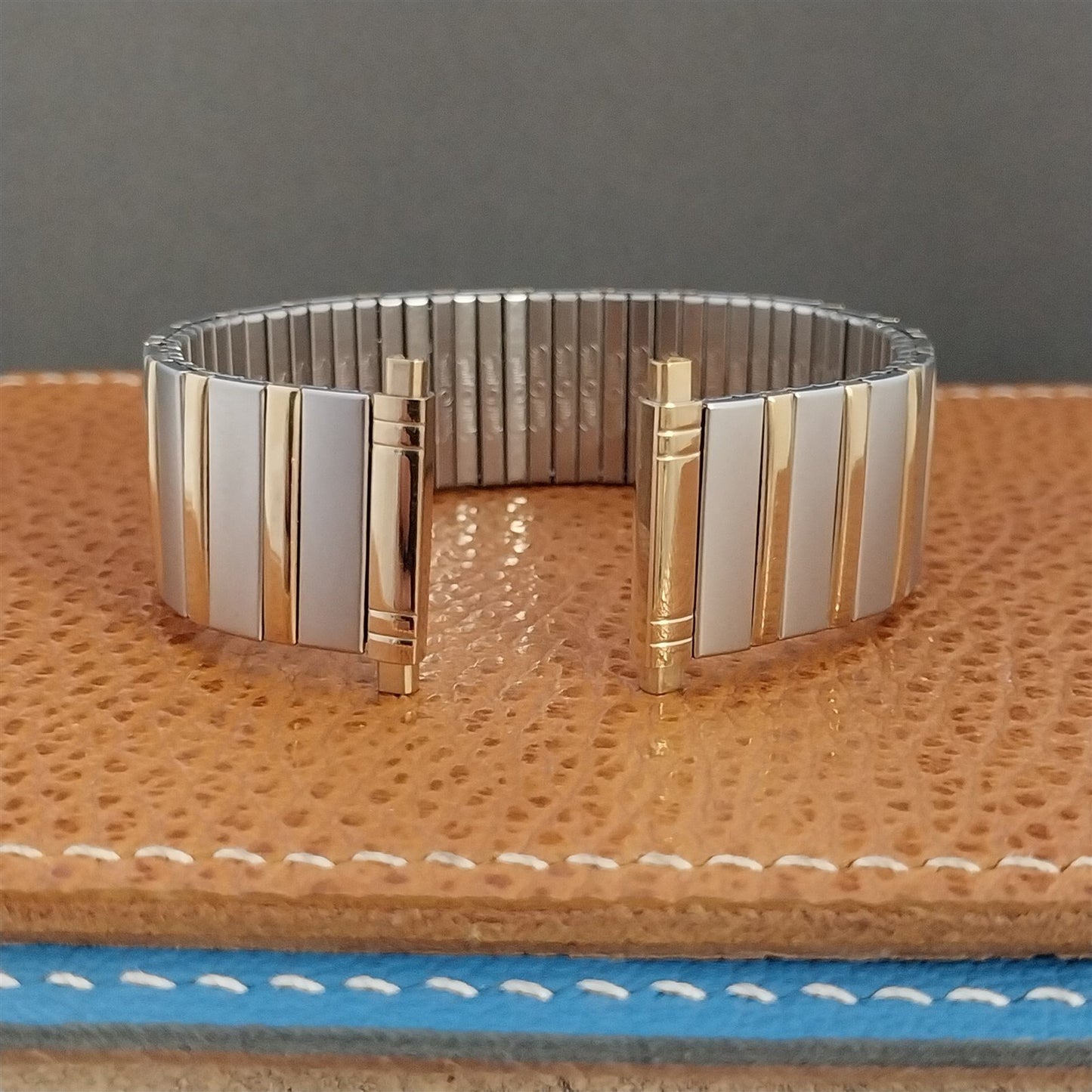 18mm 20mm Speidel Stainless Steel & Gold-Tone Expansion nos Vintage Watch Band