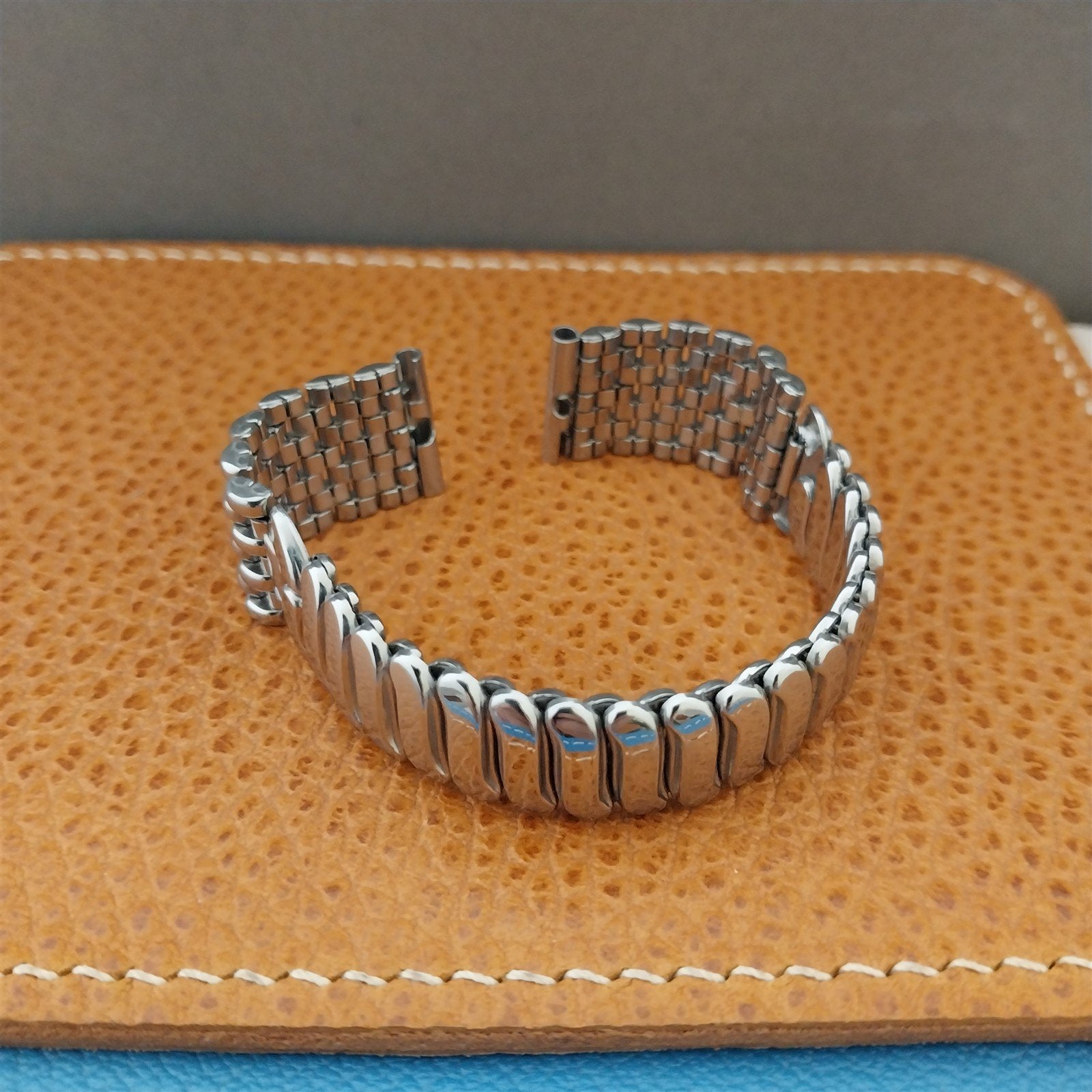 5/8" 16mm Stainless Steel Gemex Rice Beads Unused mcm 1950s Vintage Watch Band