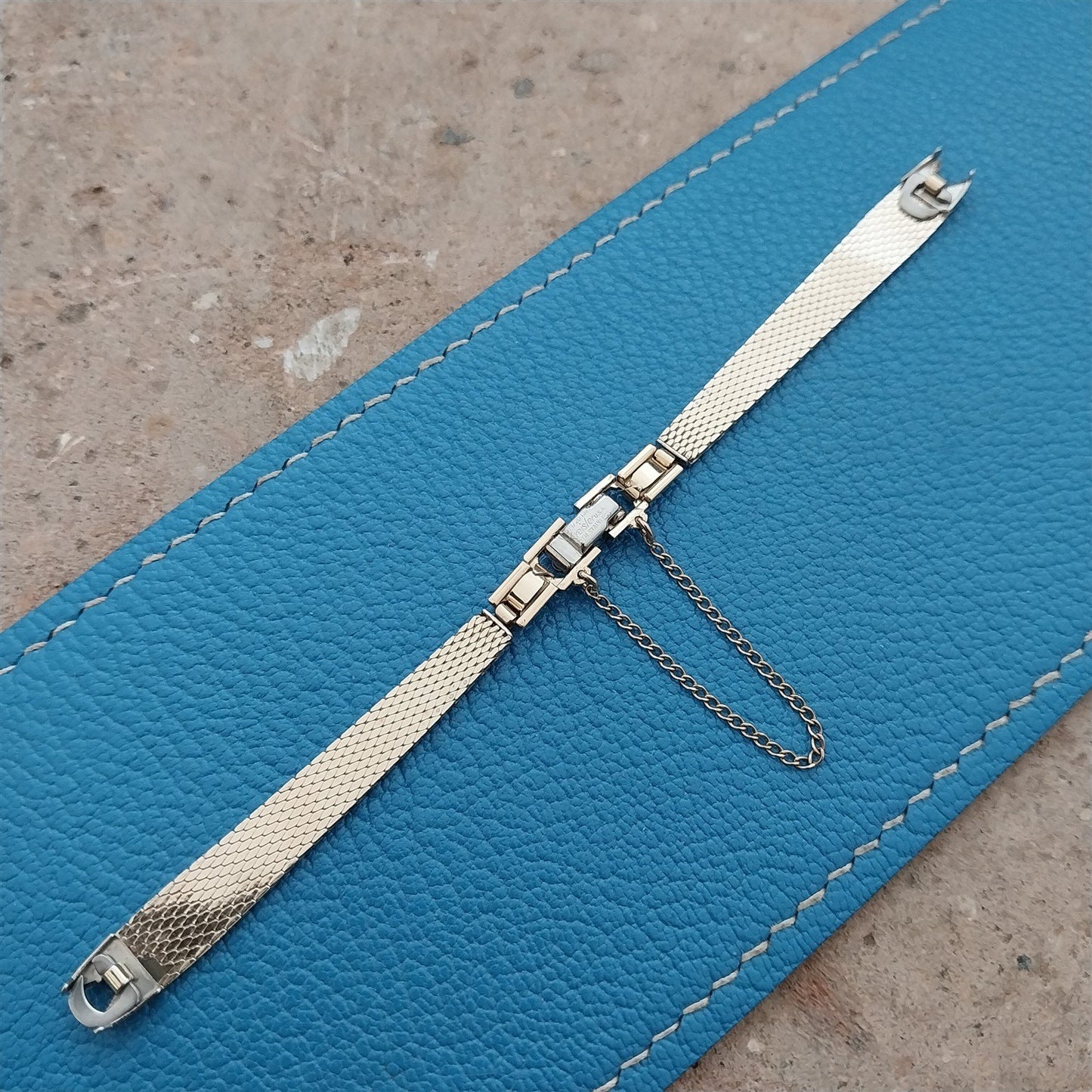 Kreisler 10k Gold-Filled Single-Lug Unused 1960s Ladies Vintage Watch Band