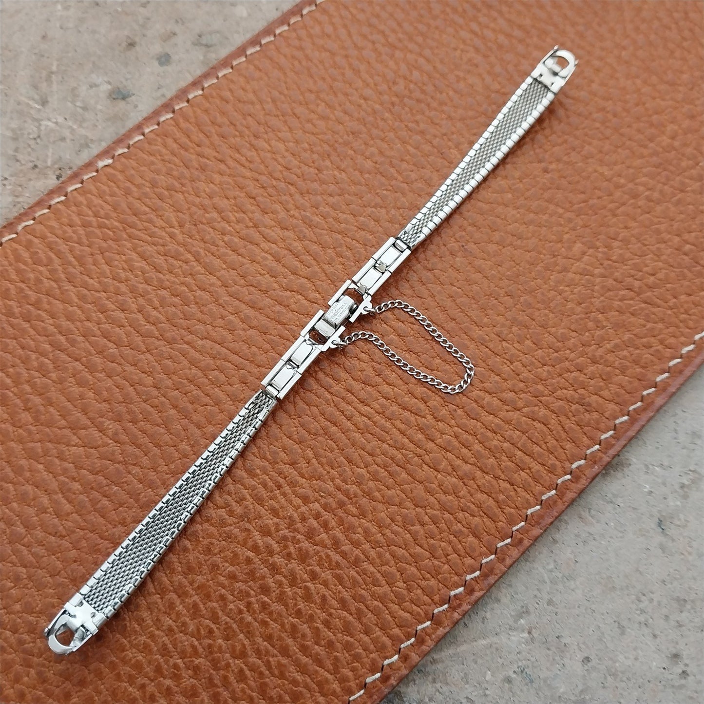 Ladies White Gold-Filled Kreisler MCM 1950s 1960s Unused Vintage Watch Band