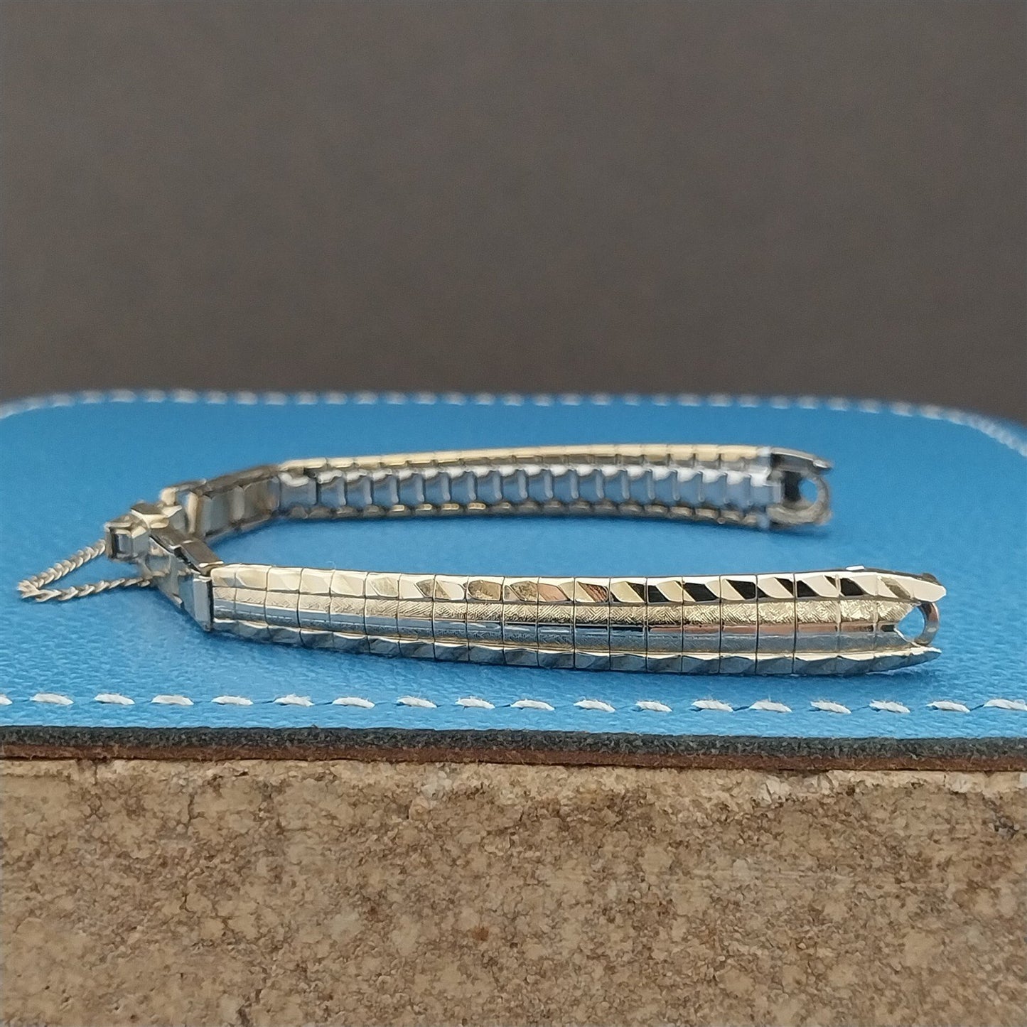Ladies Yellow Gold-Filled Kestenmade MCM 1960s nos Unused Vintage Watch Band