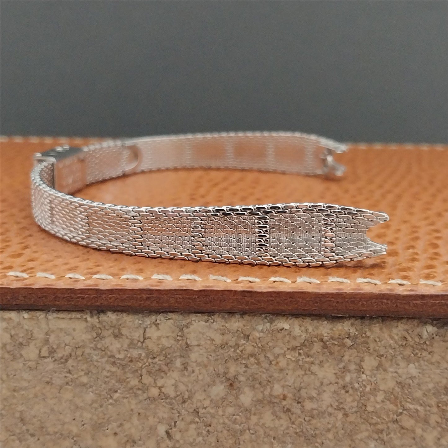 1970s Bulova White Gold rgp Mesh Unused Ladies Vintage Watch Band