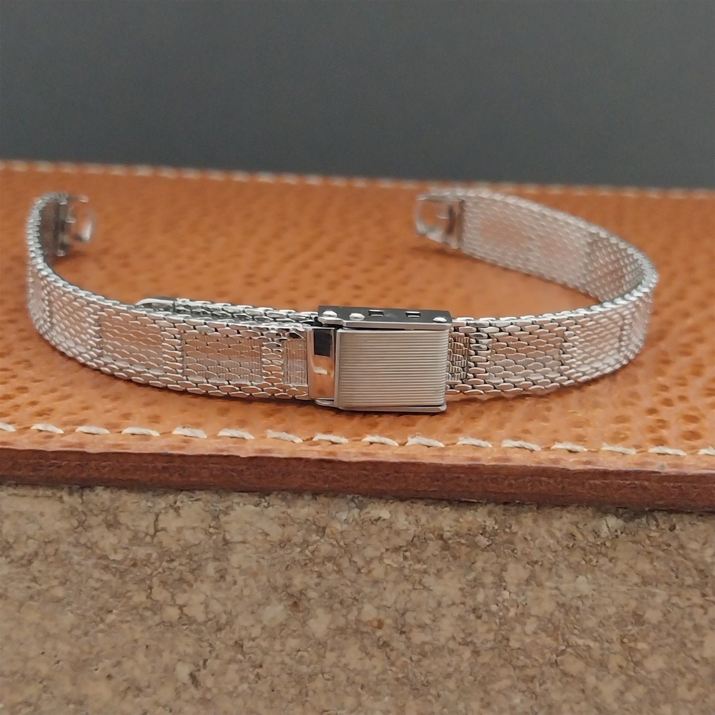 1970s Bulova White Gold rgp Mesh Unused Ladies Vintage Watch Band