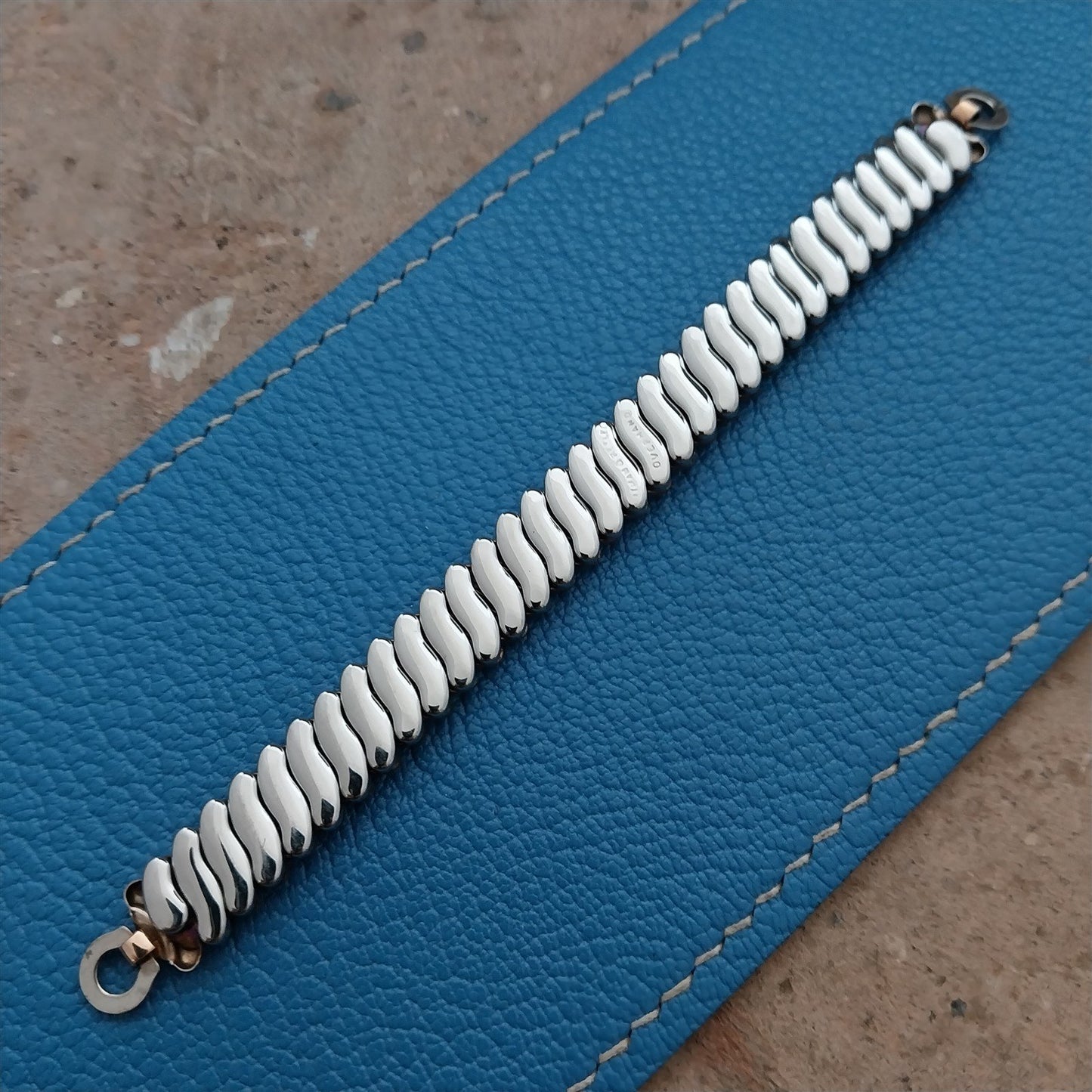 12k Rose Gold-Filled Ladies Expansion Unused 1940s Vintage Watch Band