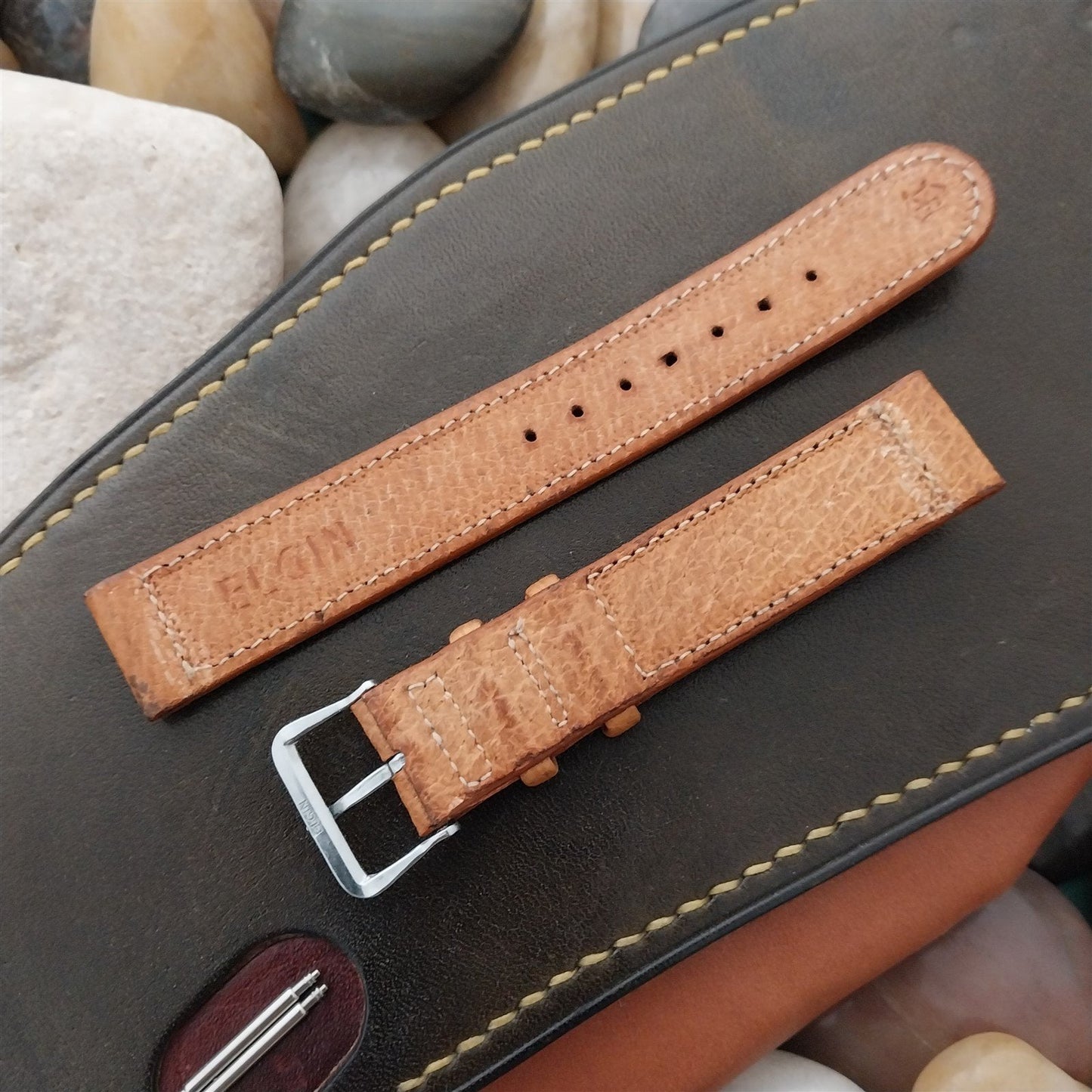 Elgin USA 5/8" Pigskin Strap & Signed Buckle Unused nos 1950s Vintage Watch Band