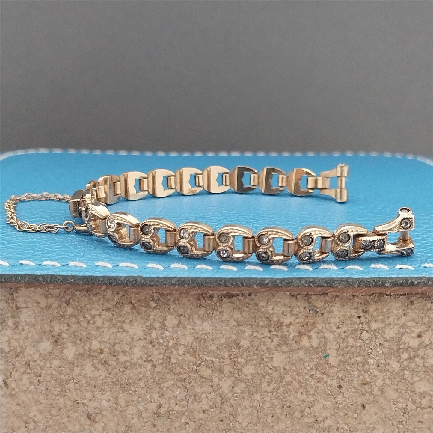 Ladies Gold-Fill & Rhinestone Harwood 1940s Vintage Cocktail Watch Band