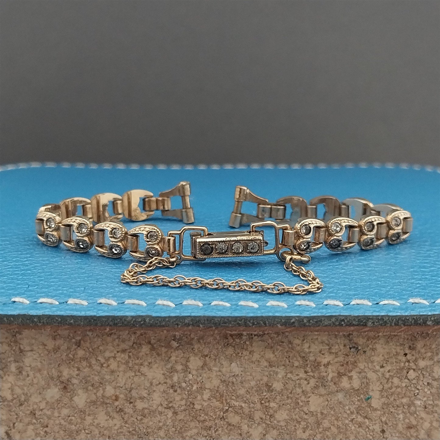 Ladies Gold-Fill & Rhinestone Harwood 1940s Vintage Cocktail Watch Band