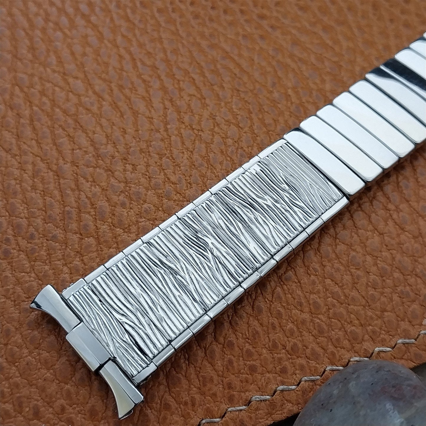 20mm 19mm 18mm Stainless Steel Bowles Bark Link Unused 1970s Vintage Watch Band