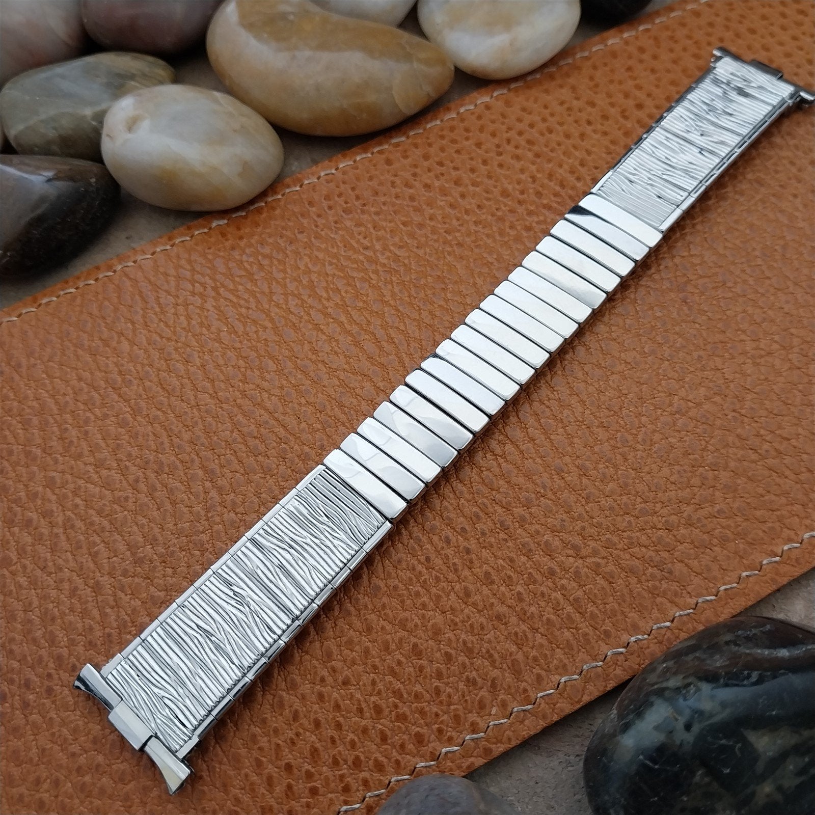 20mm 19mm 18mm Stainless Steel Bowles Bark Link Unused 1970s Vintage Watch Band