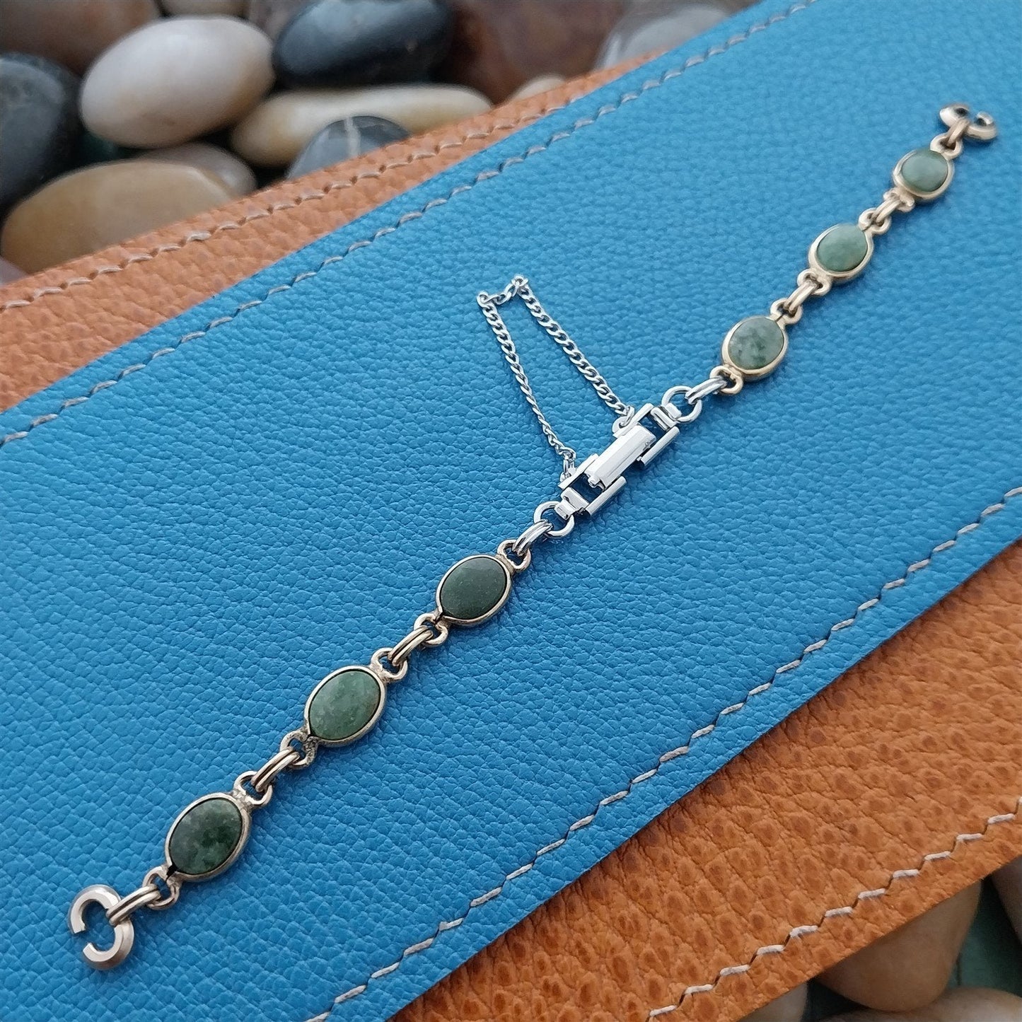 Wyoming Jade Stone White & Yellow Gold-Filled Ladies 1960s Vintage Watch Band