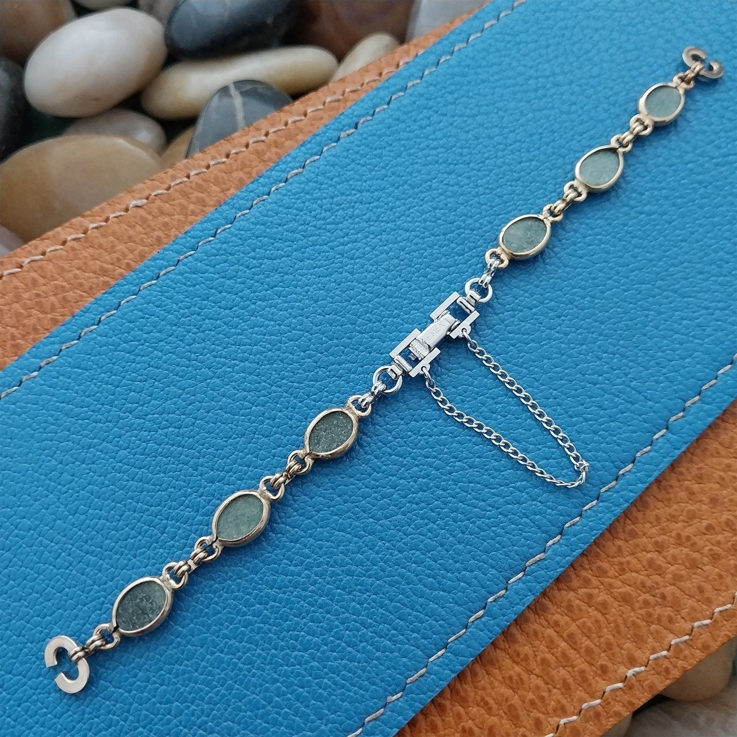 Wyoming Jade Stone White & Yellow Gold-Filled Ladies 1960s Vintage Watch Band