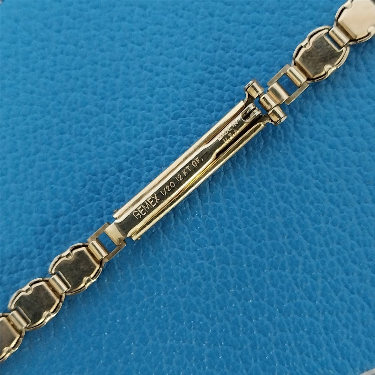 Vintage 1950s Ladies Yellow Gold-Filled Hearts Gemex Unused Cocktail Watch Band