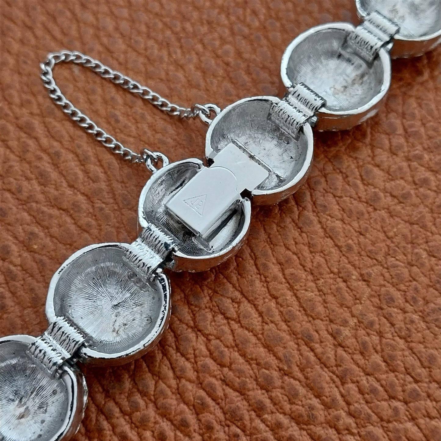 1970s JB Champion White Gold-Tone Mod Ladies Unused Vintage Watch Band