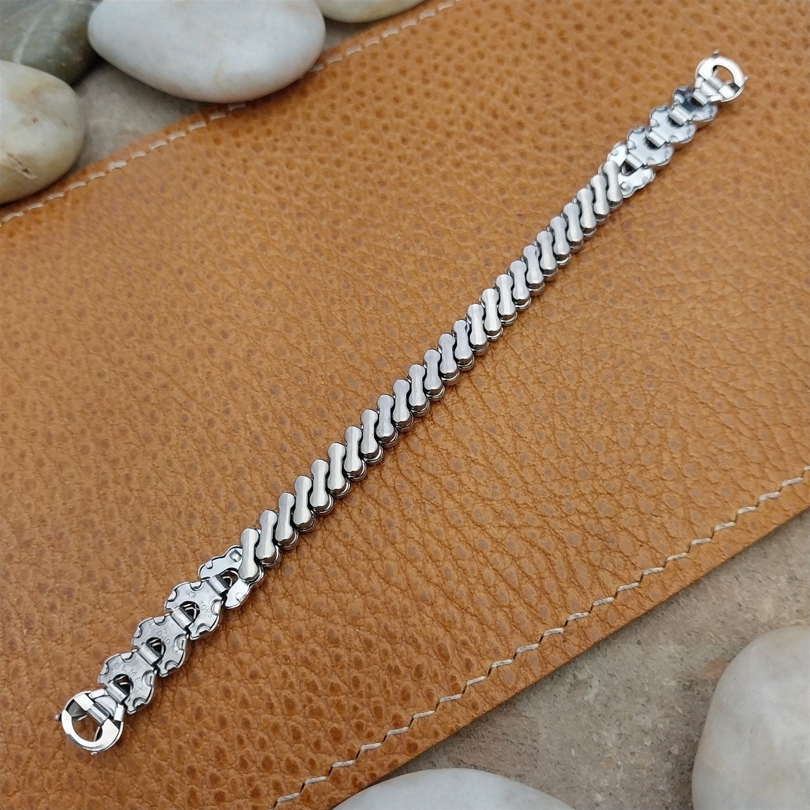 Vintage Ladies White Gold-Filled Gemex Single Lug Unused 50s Cocktail Watch Band