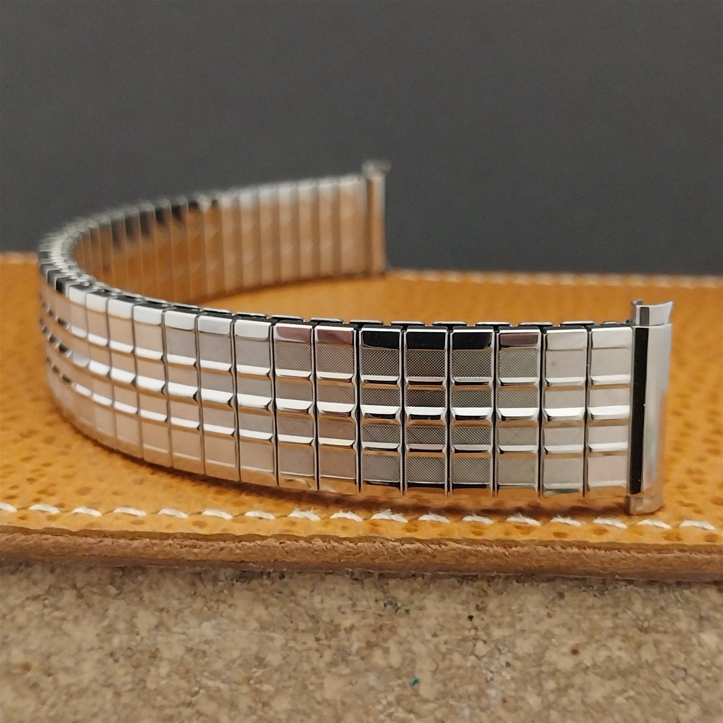 16mm 18mm 19mm Champion Long Stainless Steel Expansion Unused Vintage Watch Band