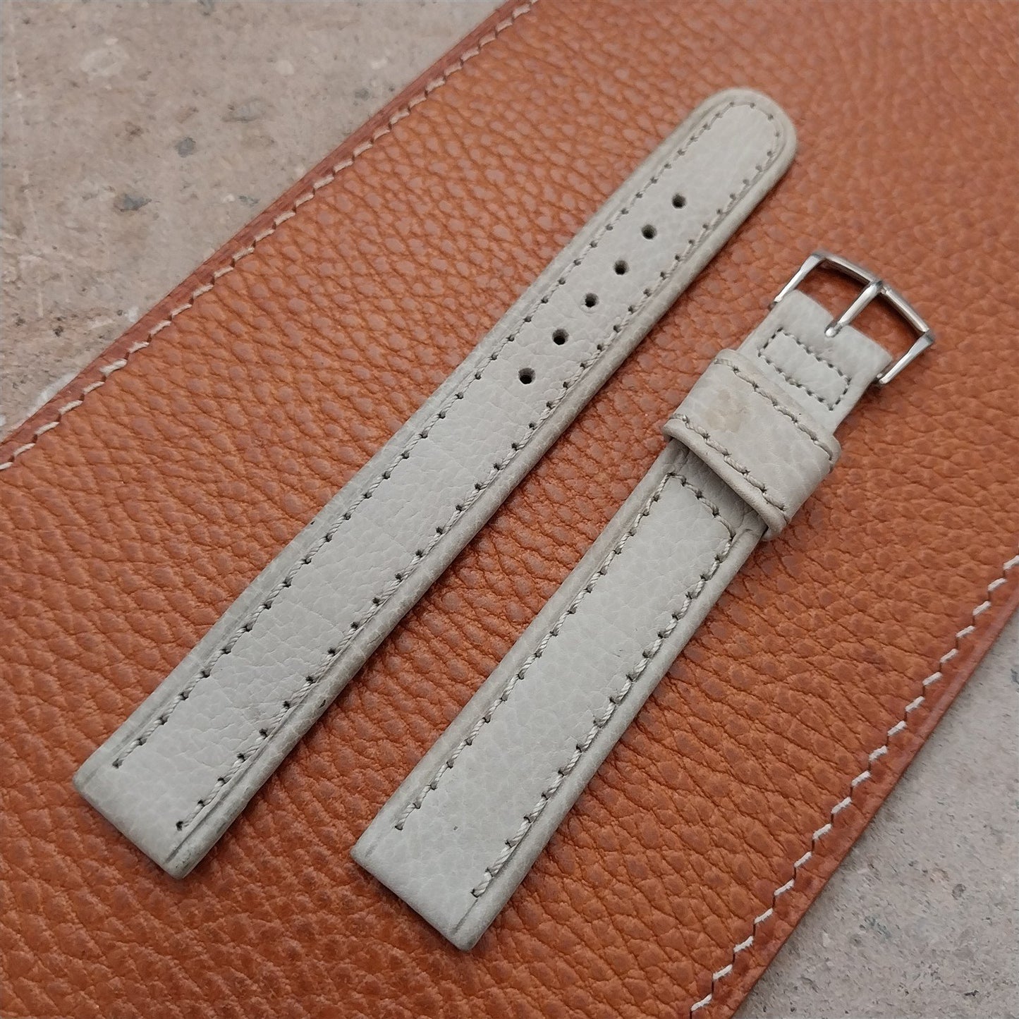 16mm Long Gray Shrunken Calf Single-Keeper Unused nos 1960s Vintage Watch Band