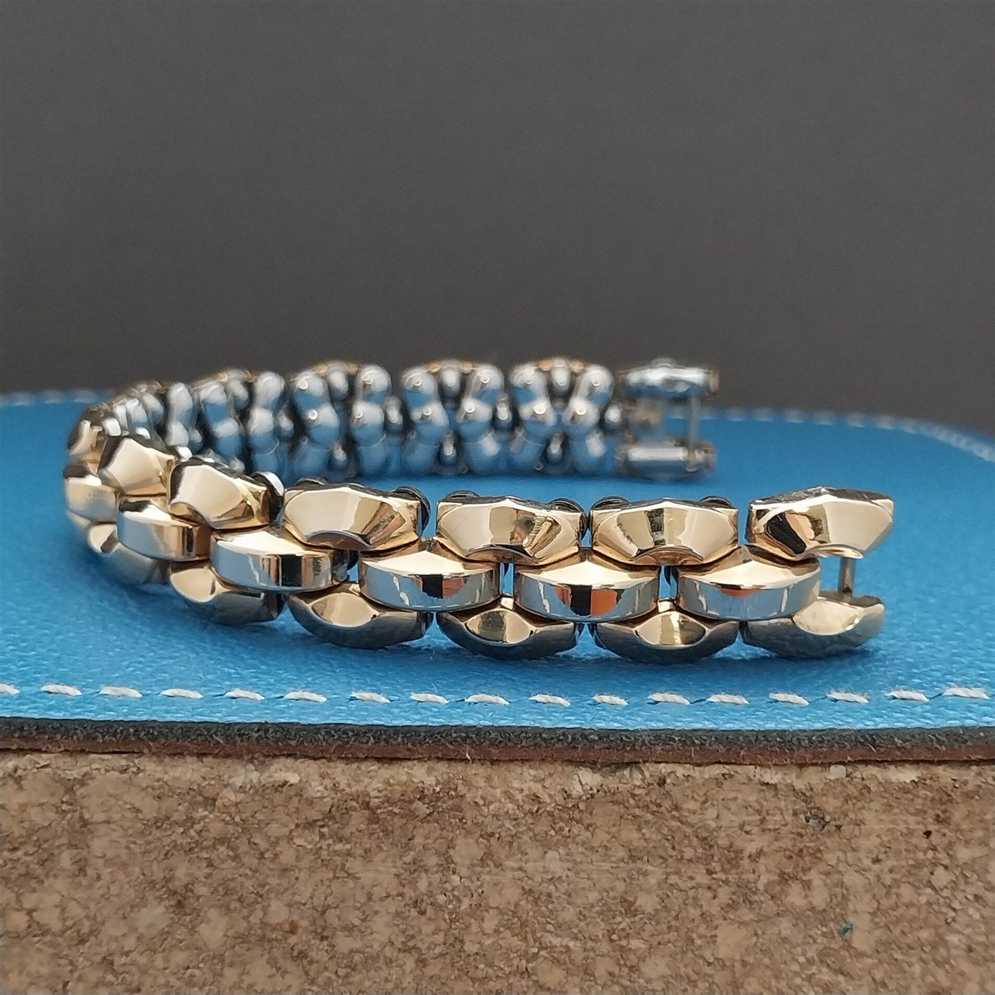 Gold-Filled Apex Ladies Quadra-Flex Unused 1950s Vintage Cocktail Watch Band