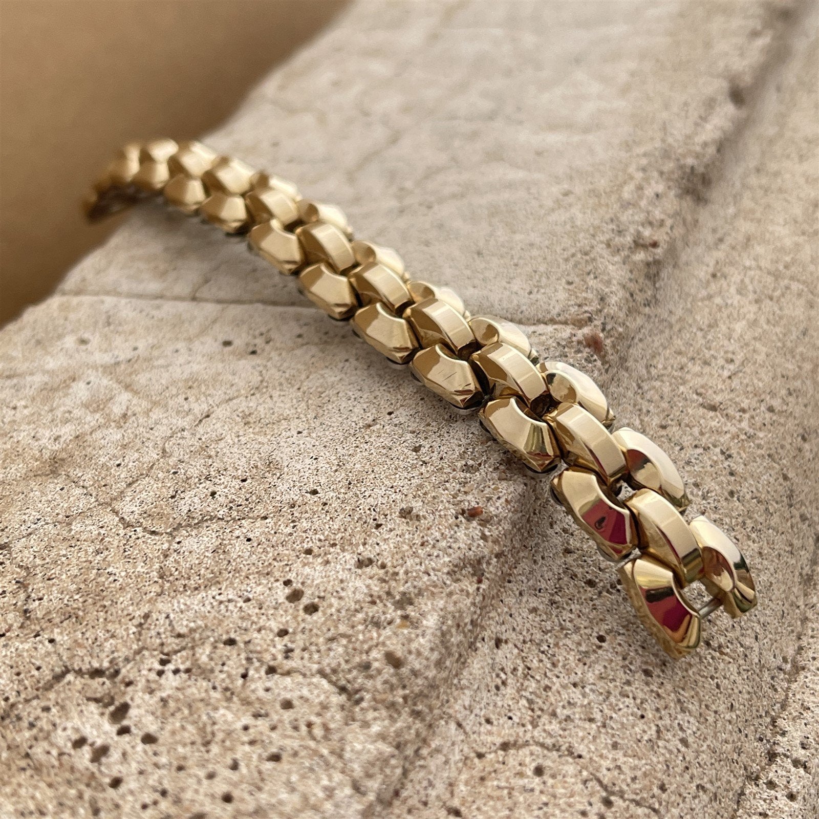 12k Yellow Gold-Filled Apex Ladies Quadra-Flex Unused 1950s Vintage Watch Band