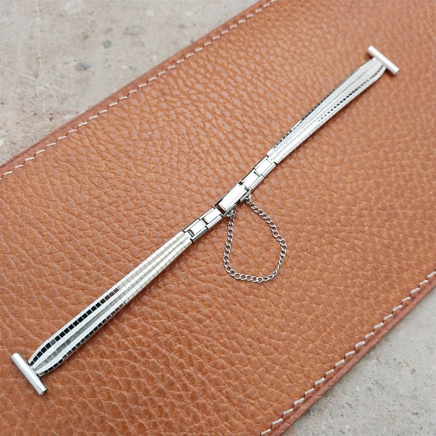 1/2" White Gold Filled nos Duchess Ladies 1960s Unused Vintage Watch Band