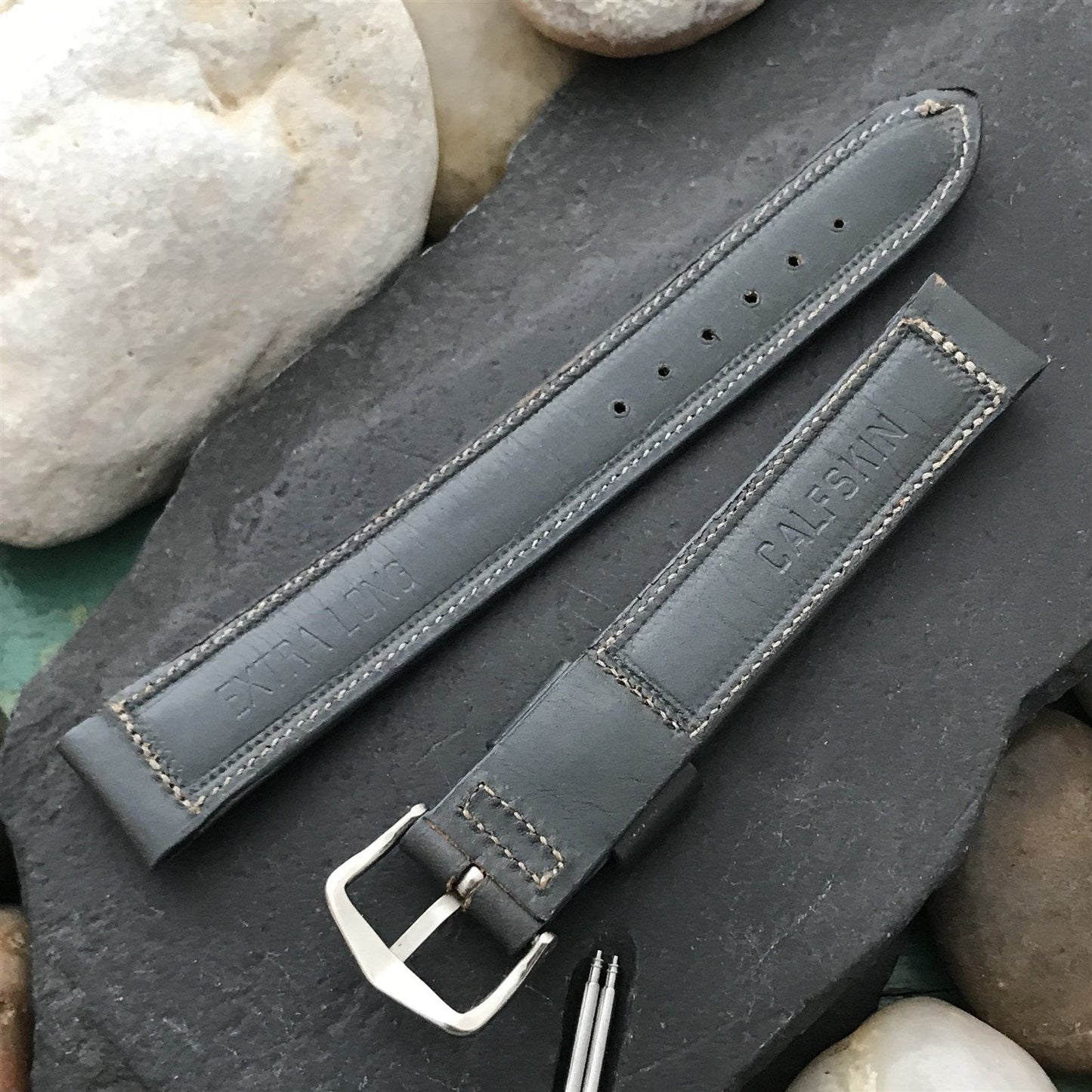 5/8" Long Gray Calfskin Leather Unused nos 1950s-1960s Vintage Watch Band