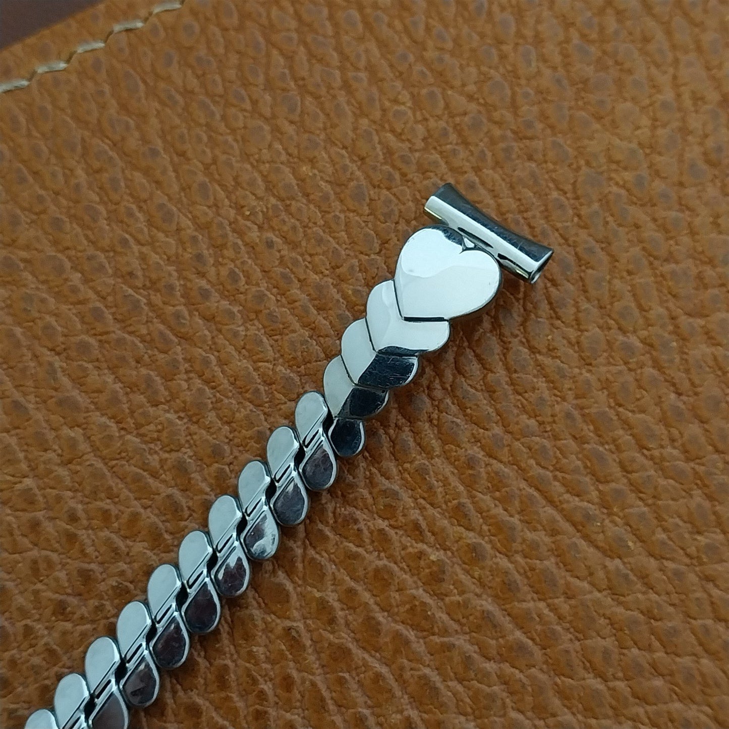 11mm Ladies Stainless Steel Hearts Bellavance Unused 1950s Vintage Watch Band