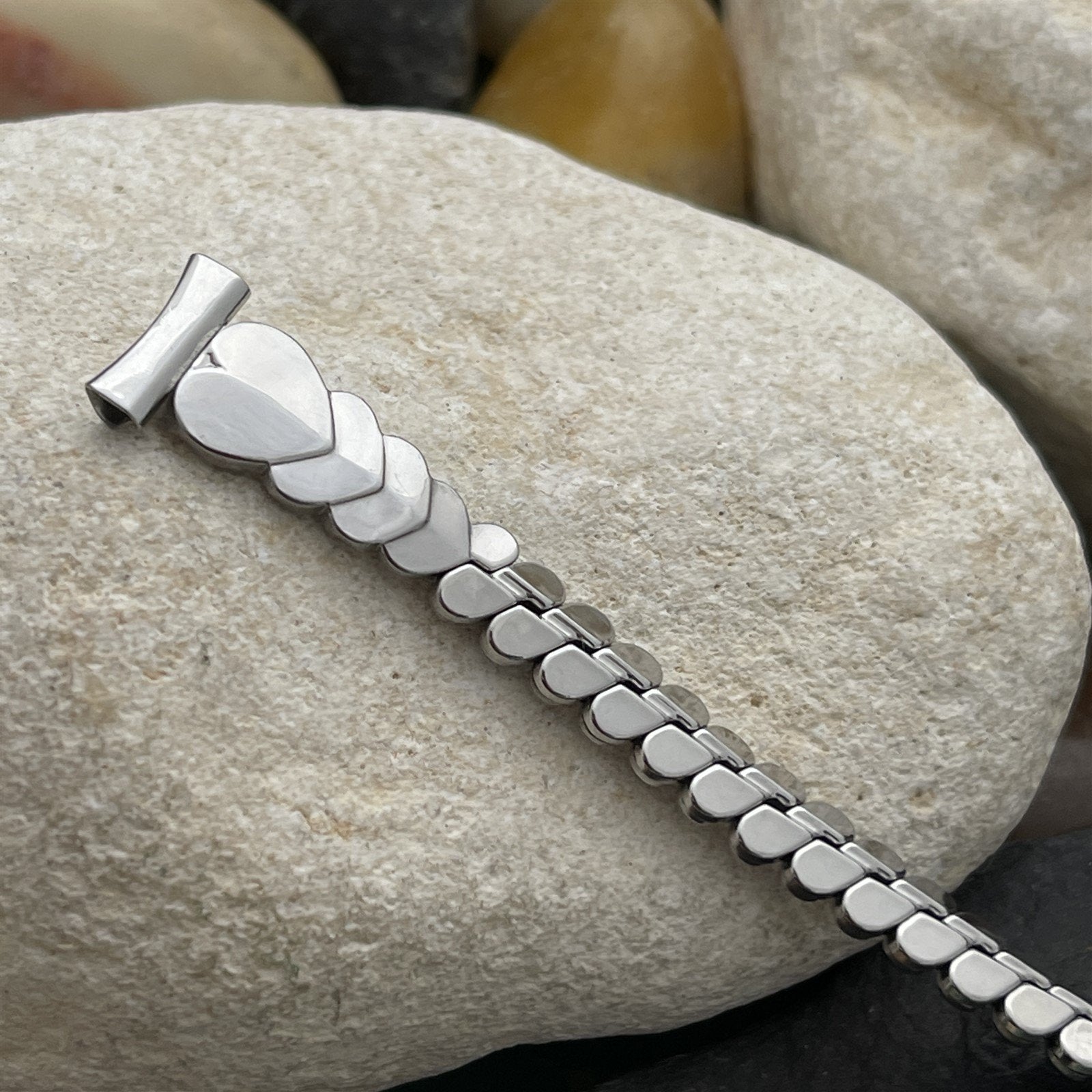 11mm Ladies Stainless Steel Hearts Bellavance Unused 1950s Vintage Watch Band