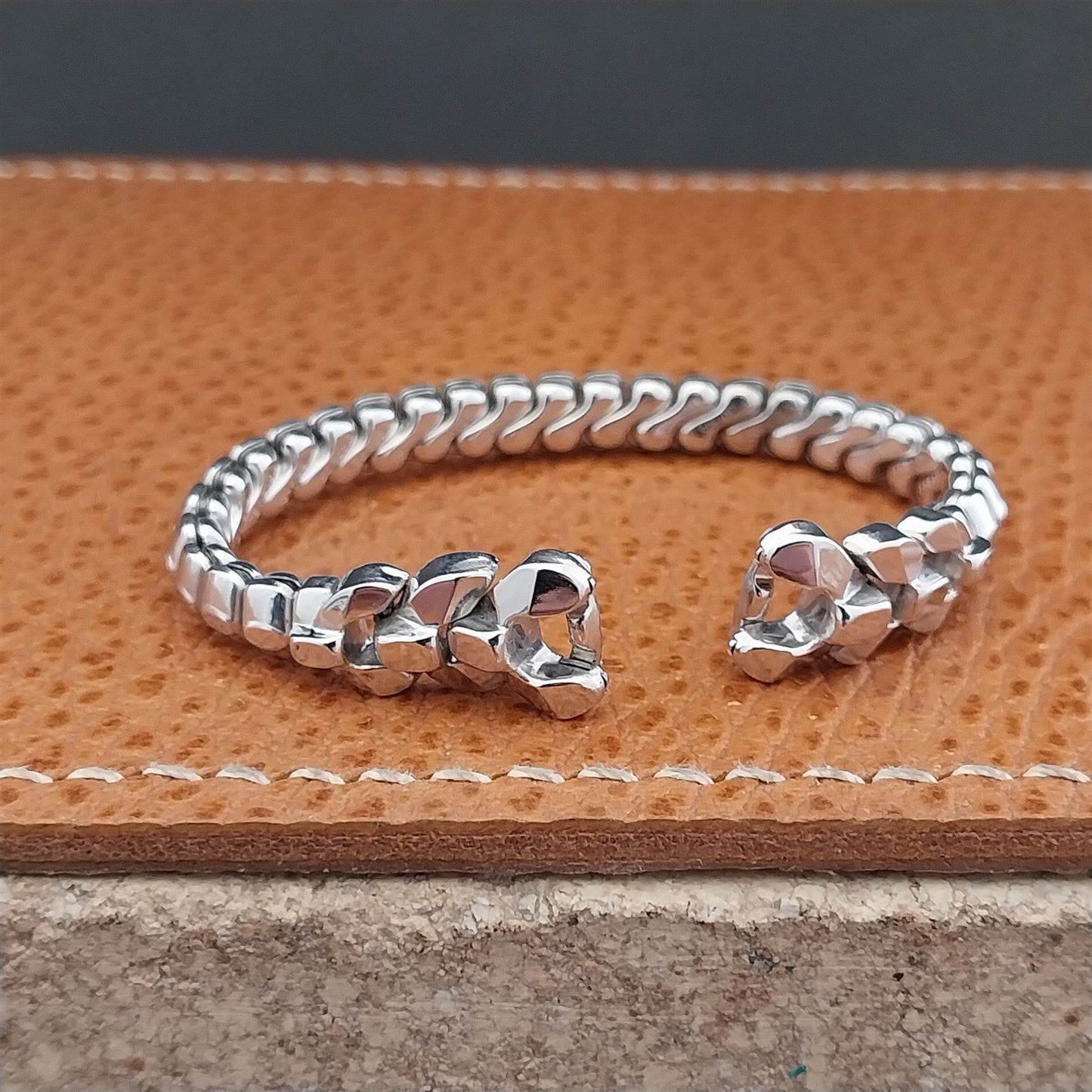 Vintage Ladies White Gold-Fill 1954 Speidel Rain Drop Unused Cocktail Watch Band