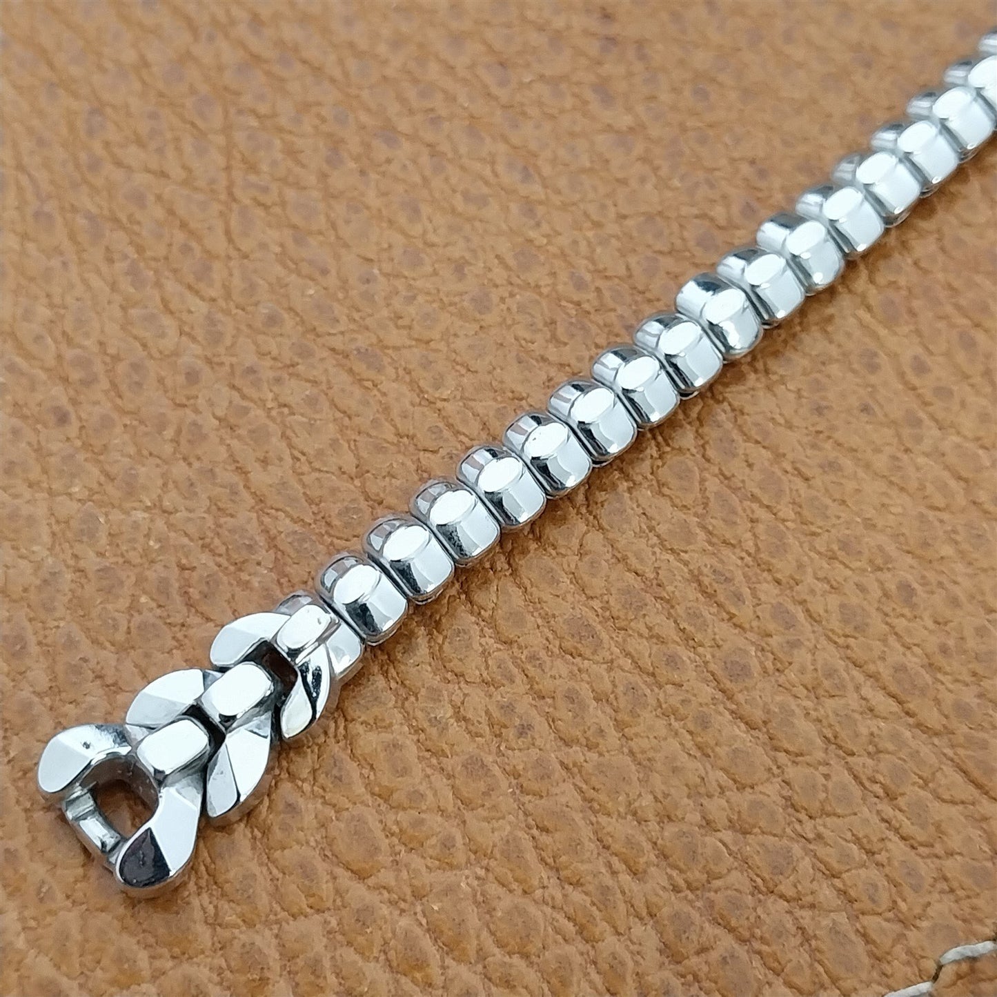 Vintage Ladies White Gold-Fill 1954 Speidel Rain Drop Unused Cocktail Watch Band