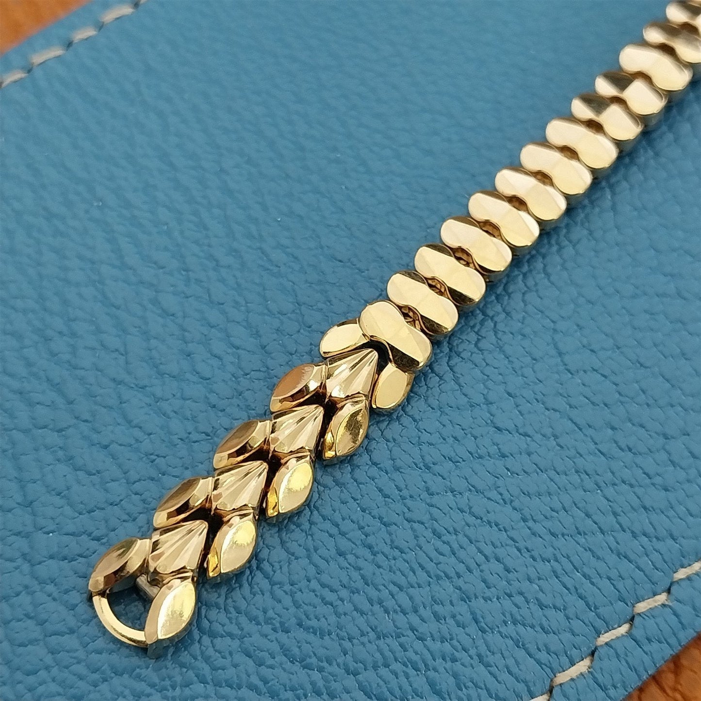 1950s Vintage Ladies 10K Gold-Fill Gemex Single Lug Unused Cocktail Watch Band