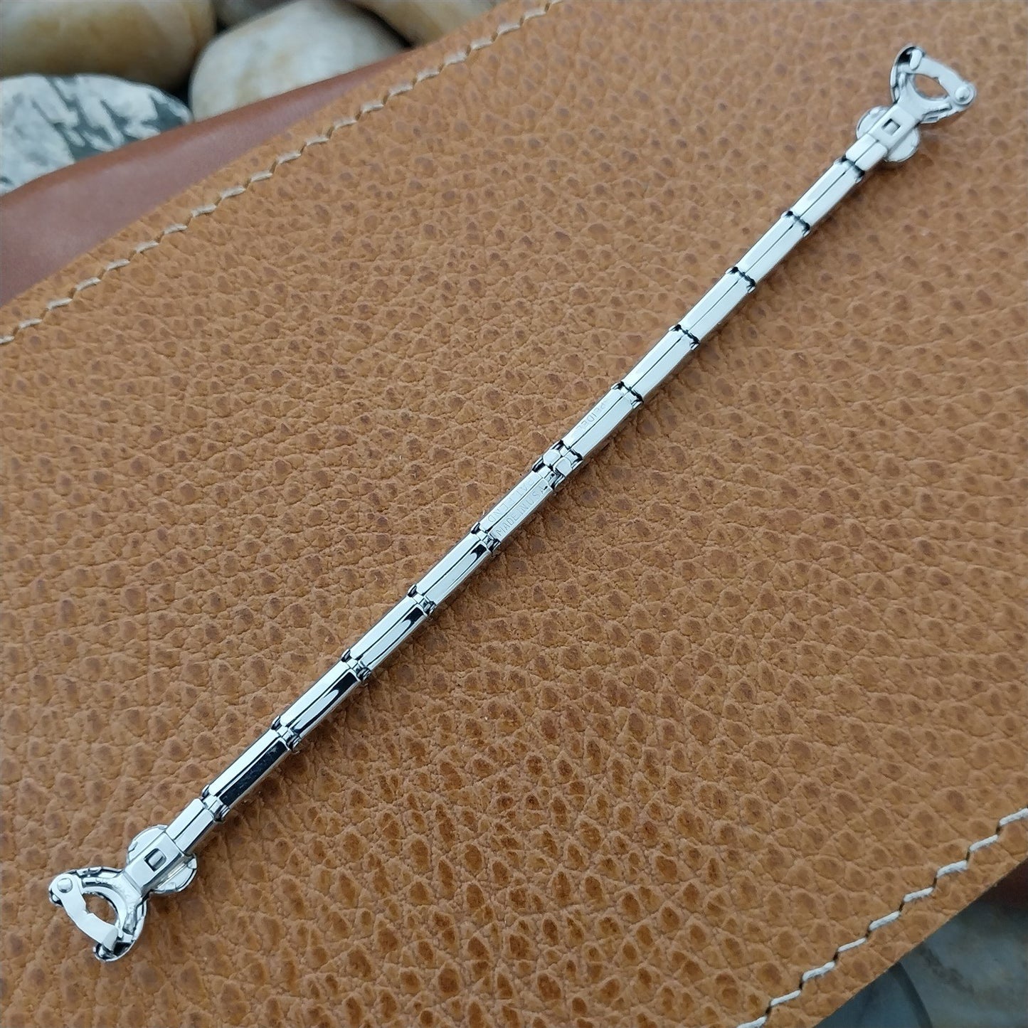 White Gold-Filled Speidel Criss-Cross 1950s Ladies Unused Vintage Watch Band