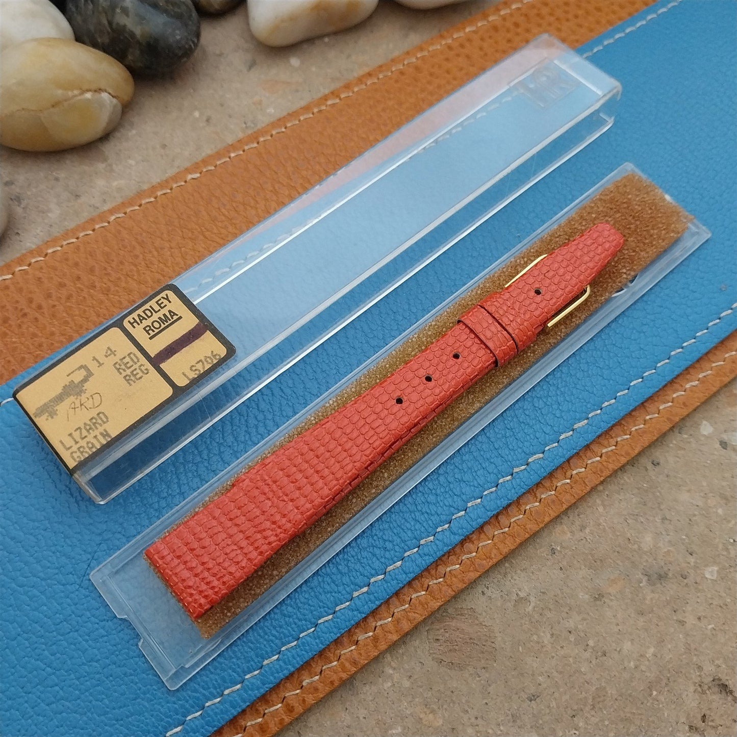 14mm Lizard Ladies Red Hadley Roma Tapered 14/10 Unused Vintage Watch Band