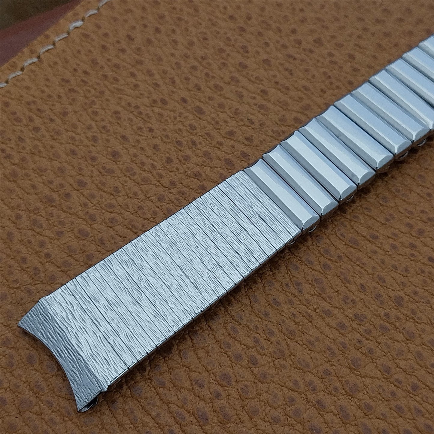 17.2mm Stainless Steel Classic 1960s Kestenmade nos Unused Vintage Watch Band