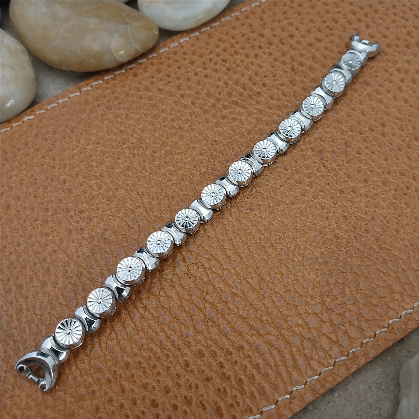 1954 White Gold-Filled Buttons & Bows Ladies Speidel Unused Vintage Watch Band