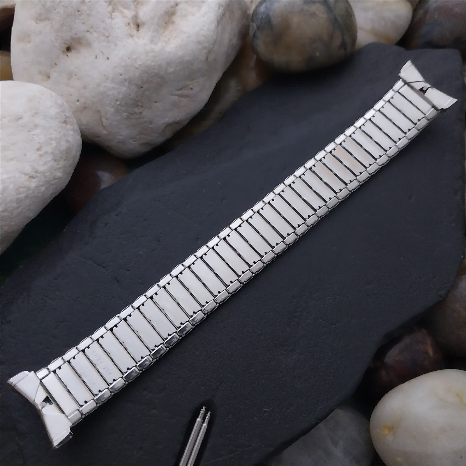 19mm 18mm Stainless Steel Expansion Bellavance 1960s Unused Vintage Watch Band
