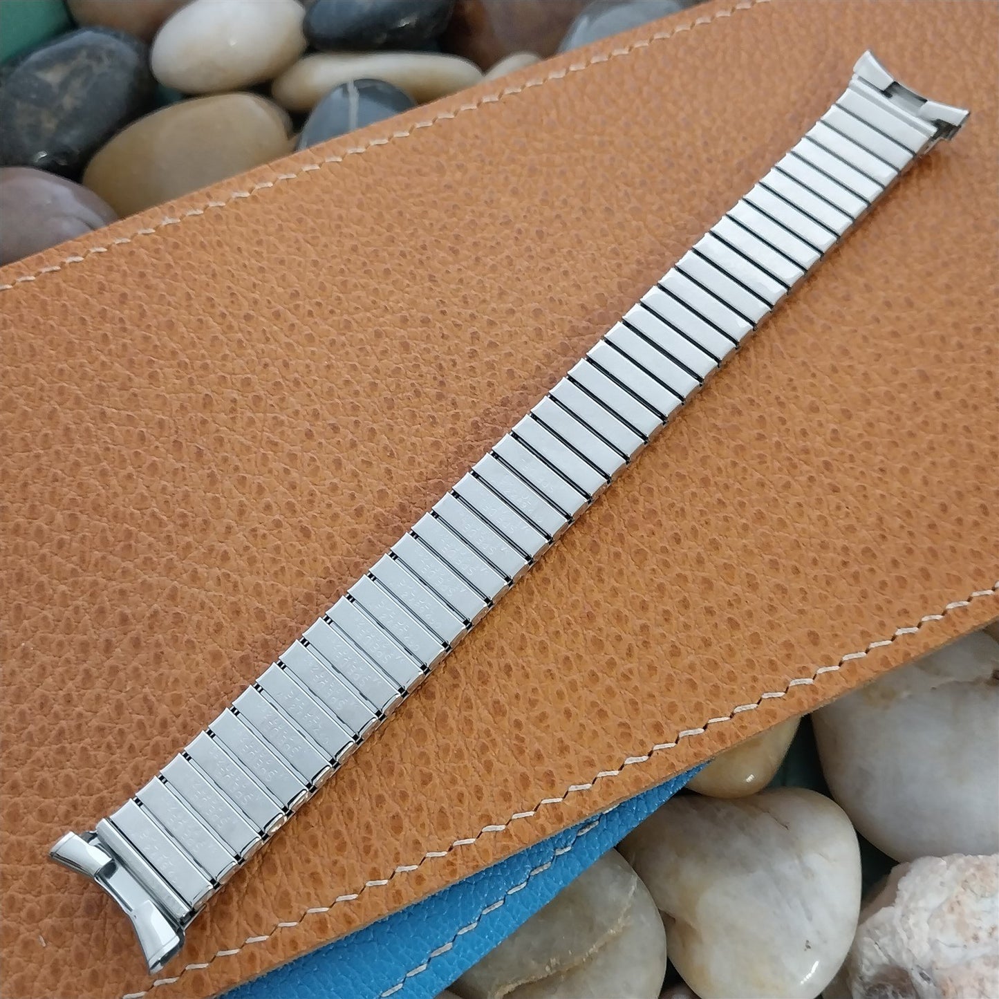 19mm 18mm 1968 Stainless Steel Rice Beads Speidel Unused Vintage Watch Band